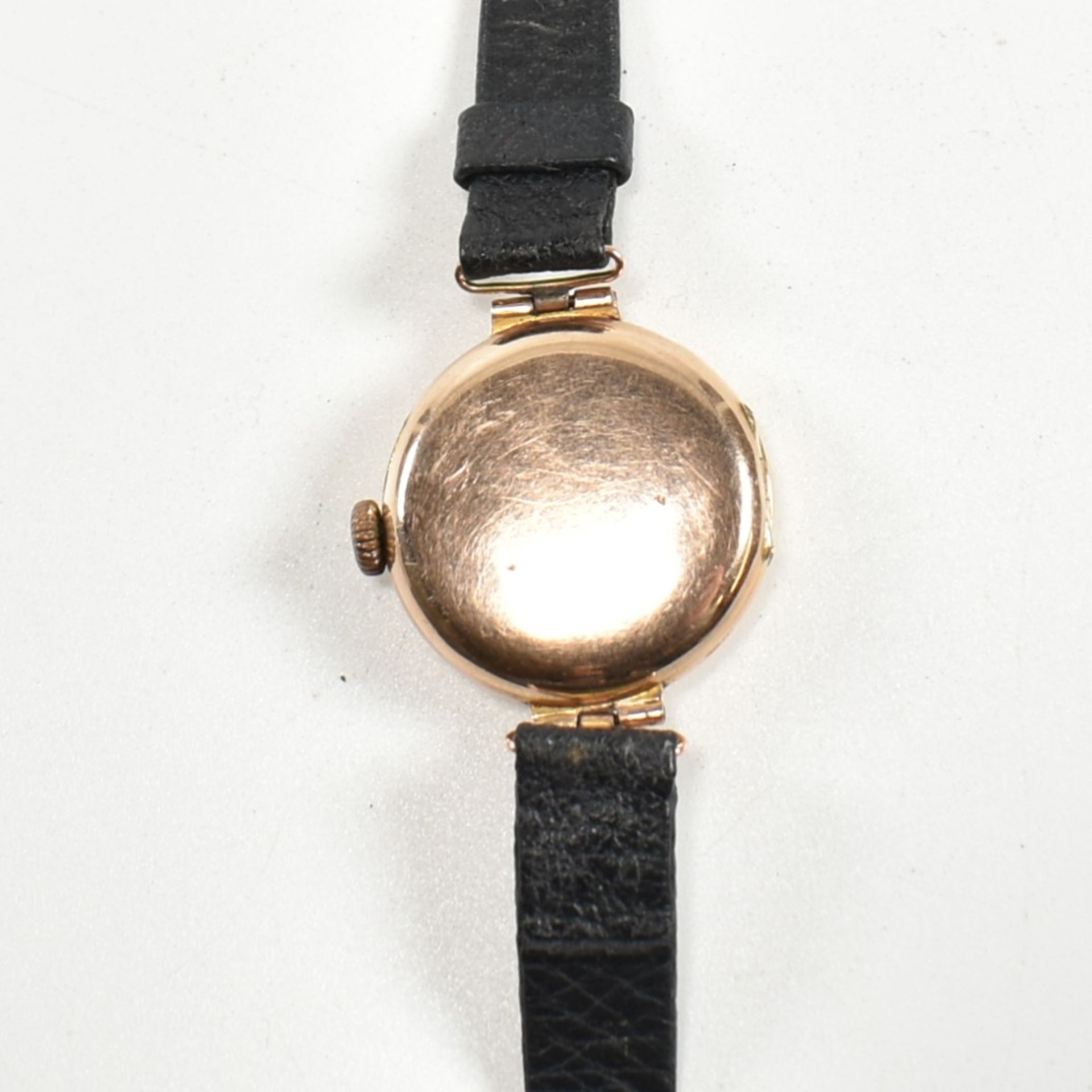 HALLMARKED 9CT GOLD WRISTWATCH WITH LEATHER STRAP - Image 3 of 6