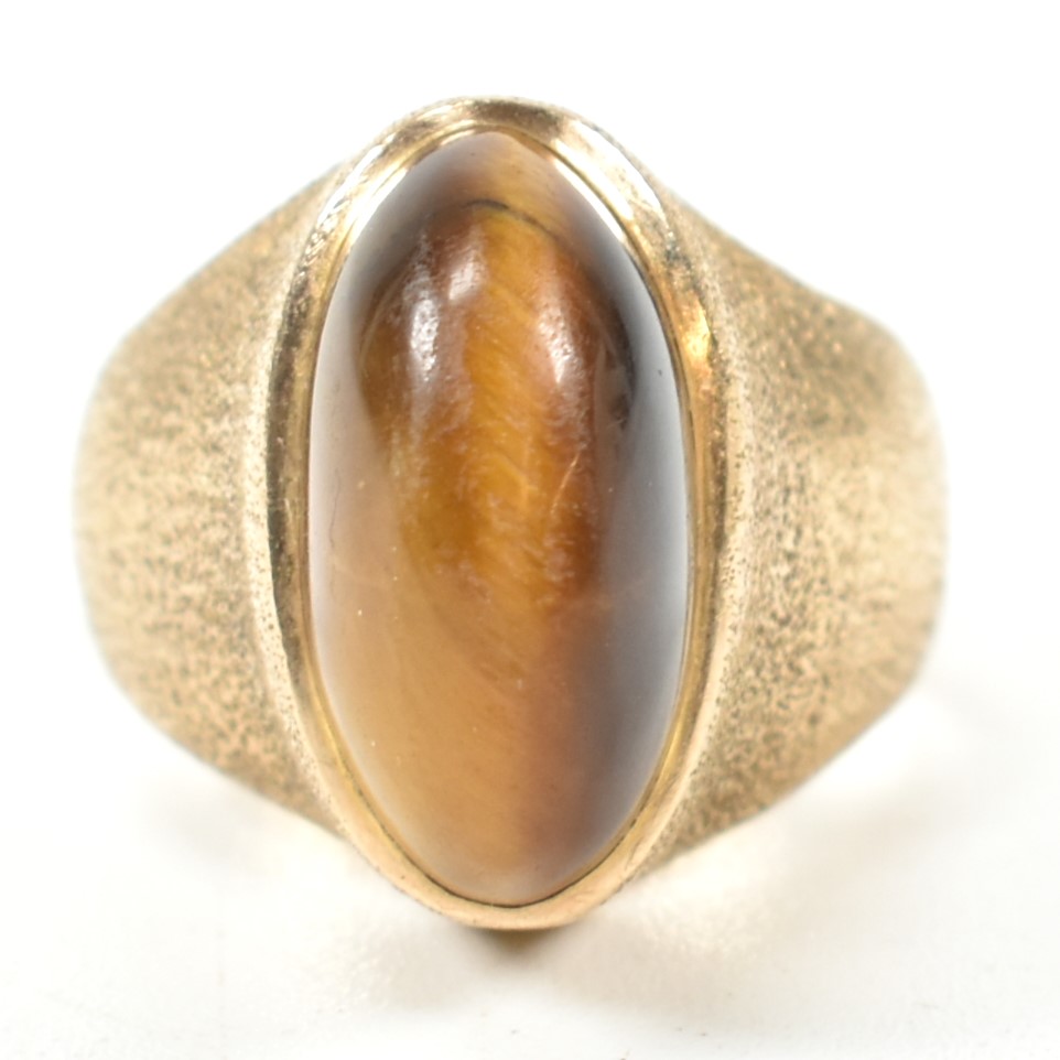 MODERNIST HALLMARKED 9CT GOLD & TIGERS EYE RING