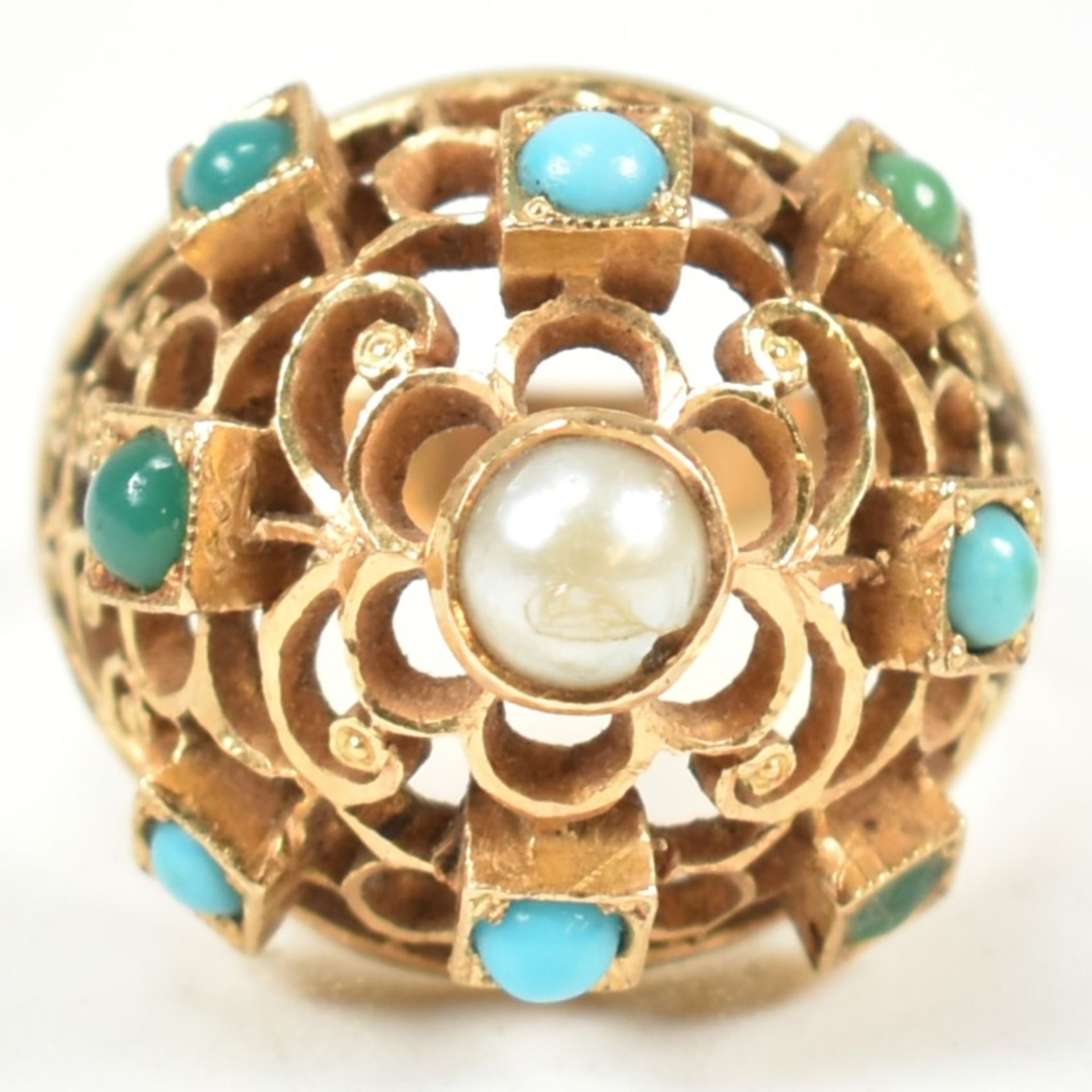 18CT GOLD & TURQUOISE BOMBE RING