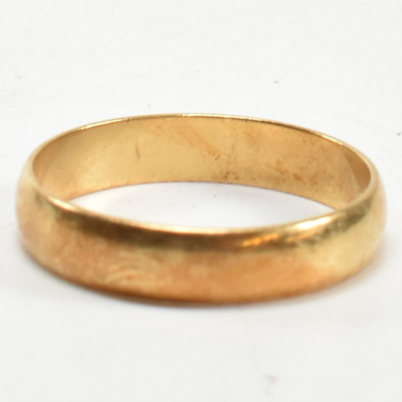 HALLMARKED 18CT GOLD BAND RING - Image 2 of 4