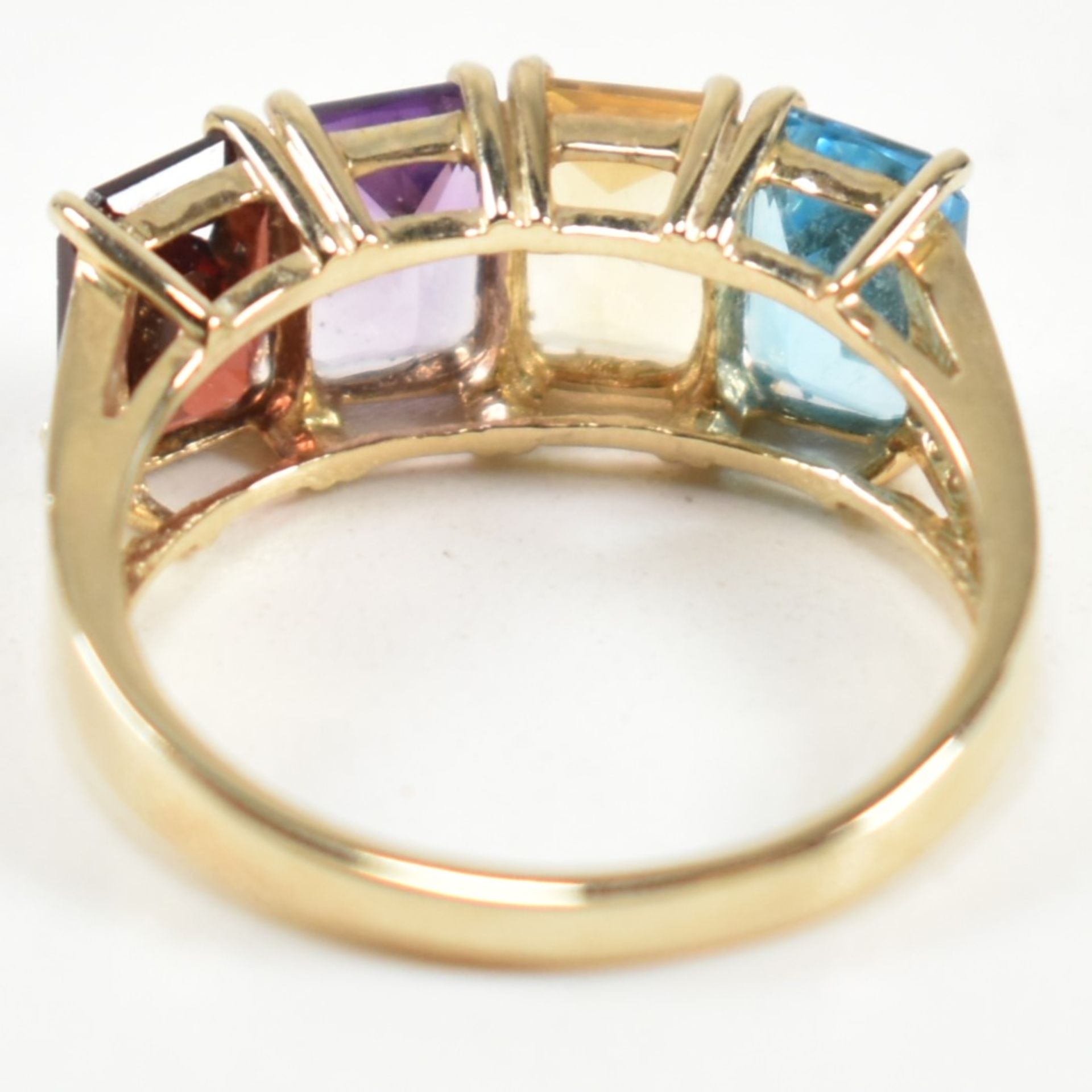 HALLMARKED 9CT GOLD GARNET & AMETHYST & CIRTINE & TOPAZ RING - Image 3 of 9