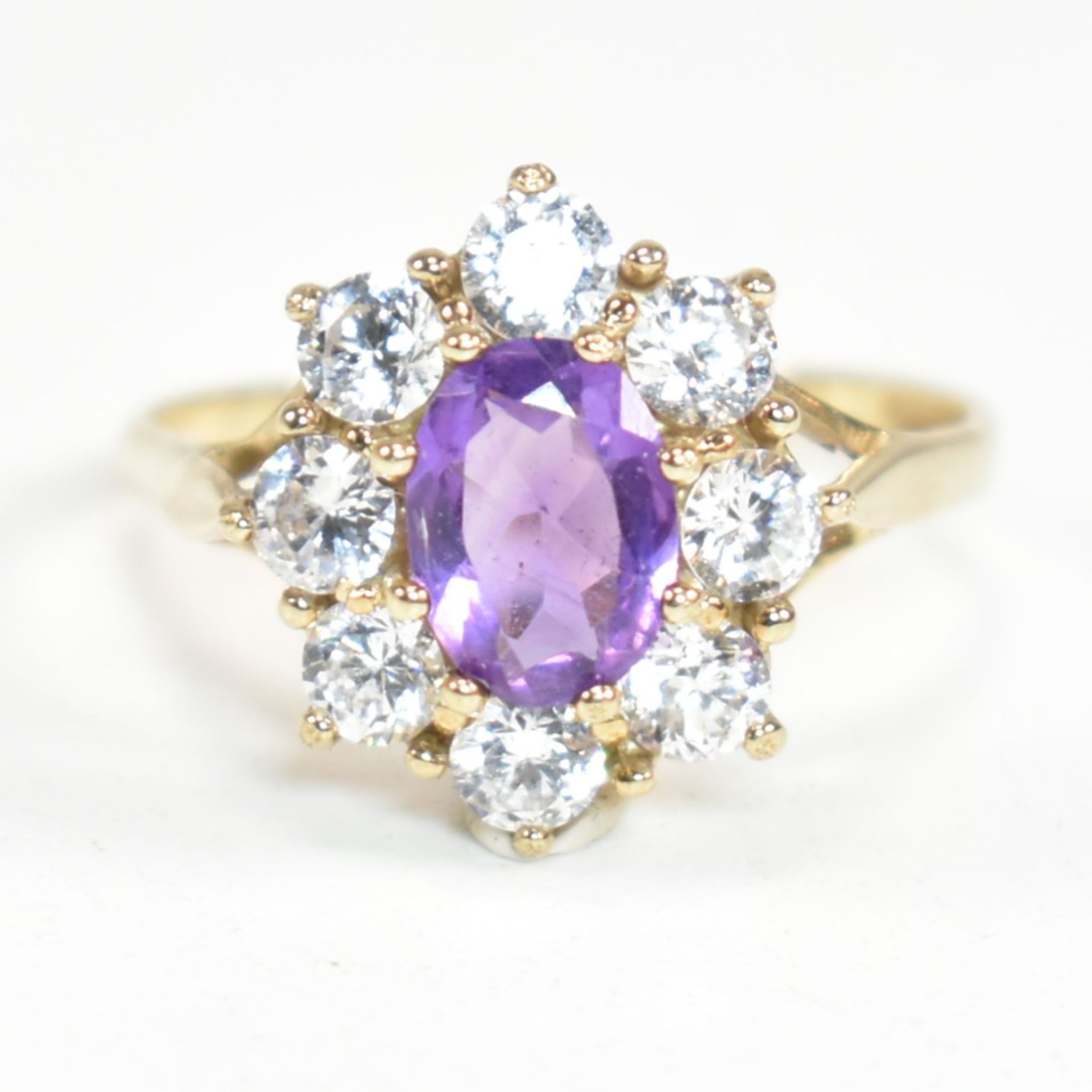 HALLMARKED 9CT GOLD AMETHYST & WHITE STONE CLUSTER RING