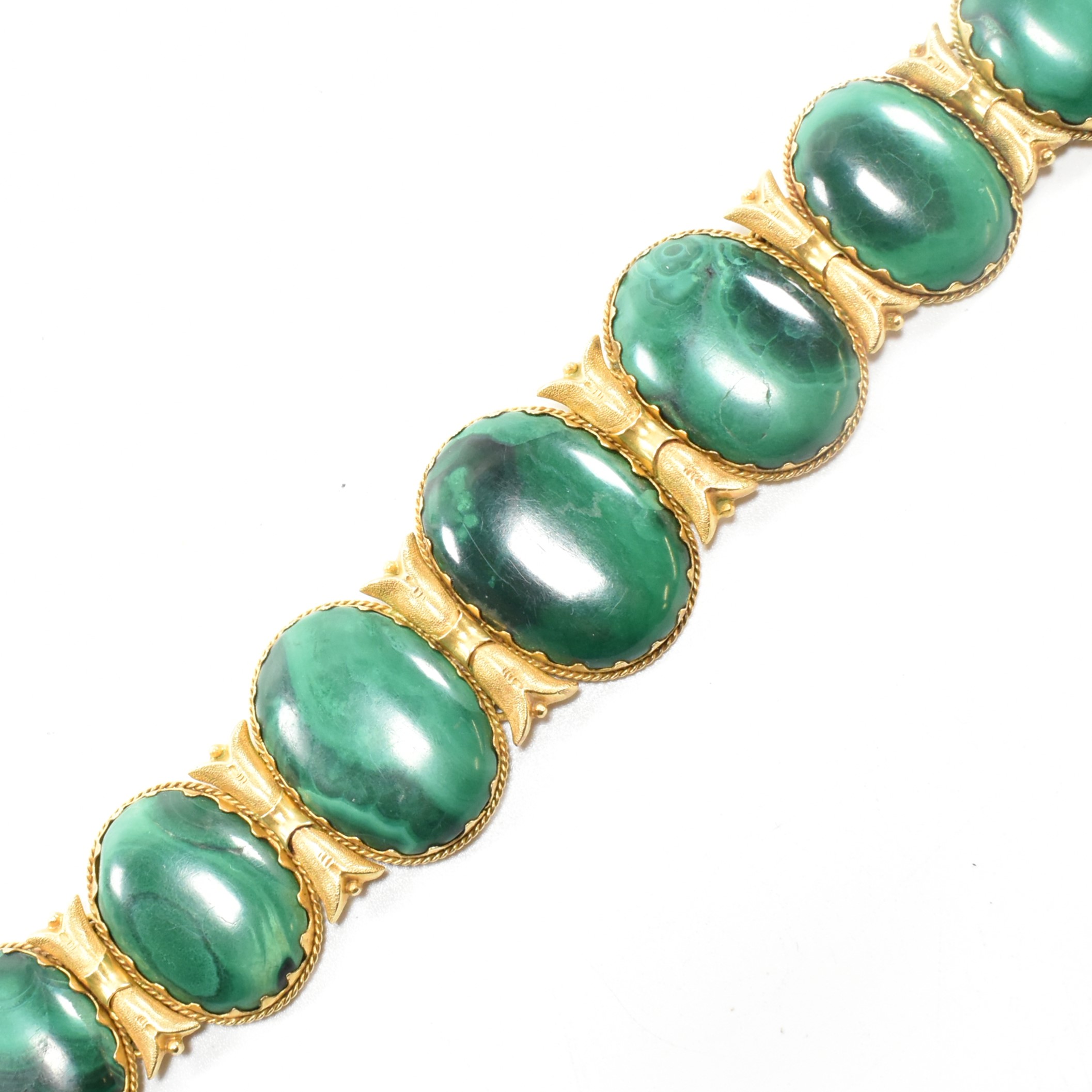 19TH CENTURY GOLD & MALACHITE PANEL BRACELET - Image 5 of 6