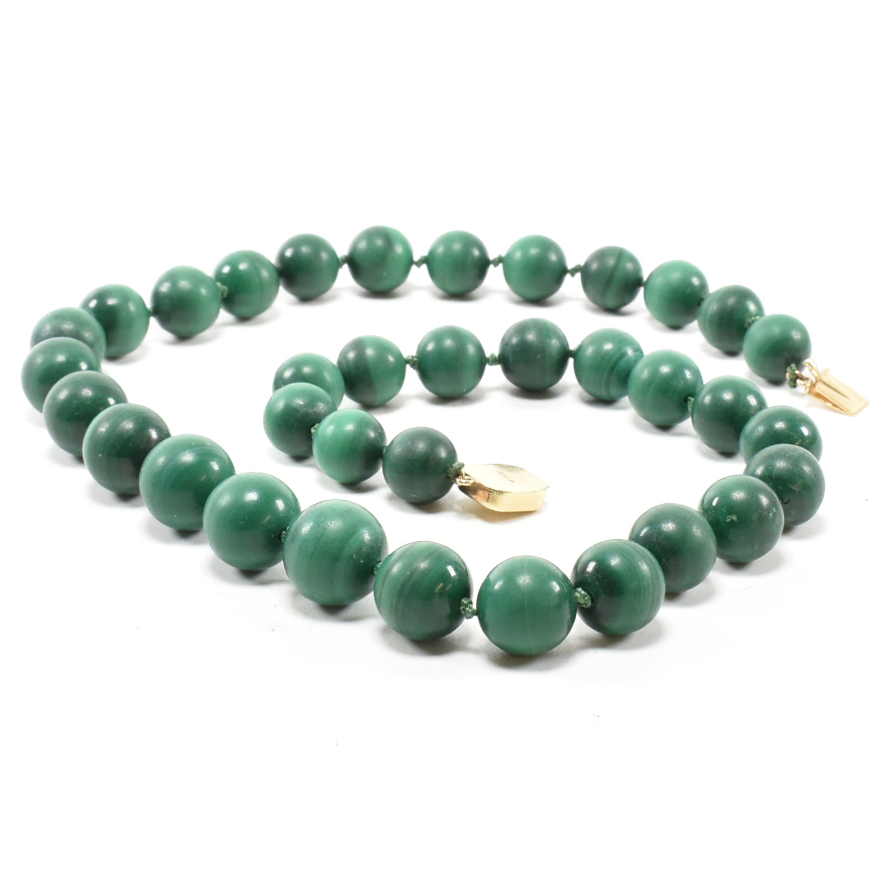 14CT GOLD & MALACHITE BEAD NECKLACE - Image 7 of 8