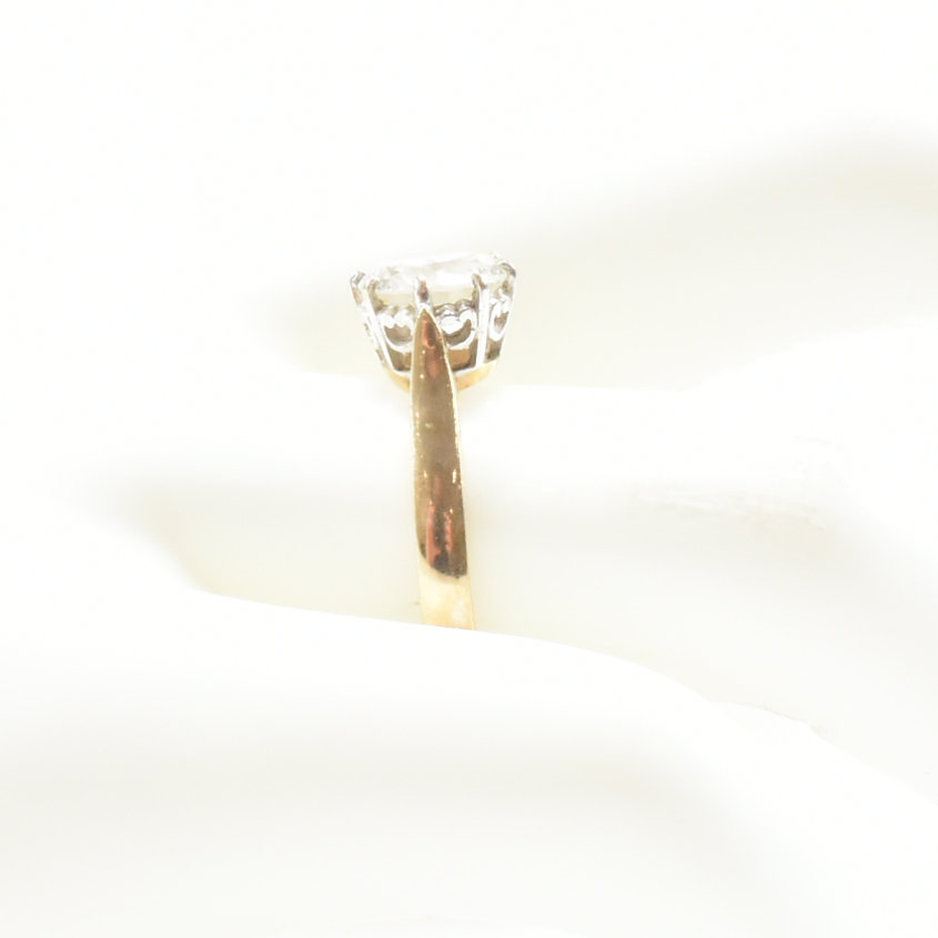 VINTAGE HALLMARKED 9CT GOLD & CZ SOLITAIRE RING - Image 9 of 9