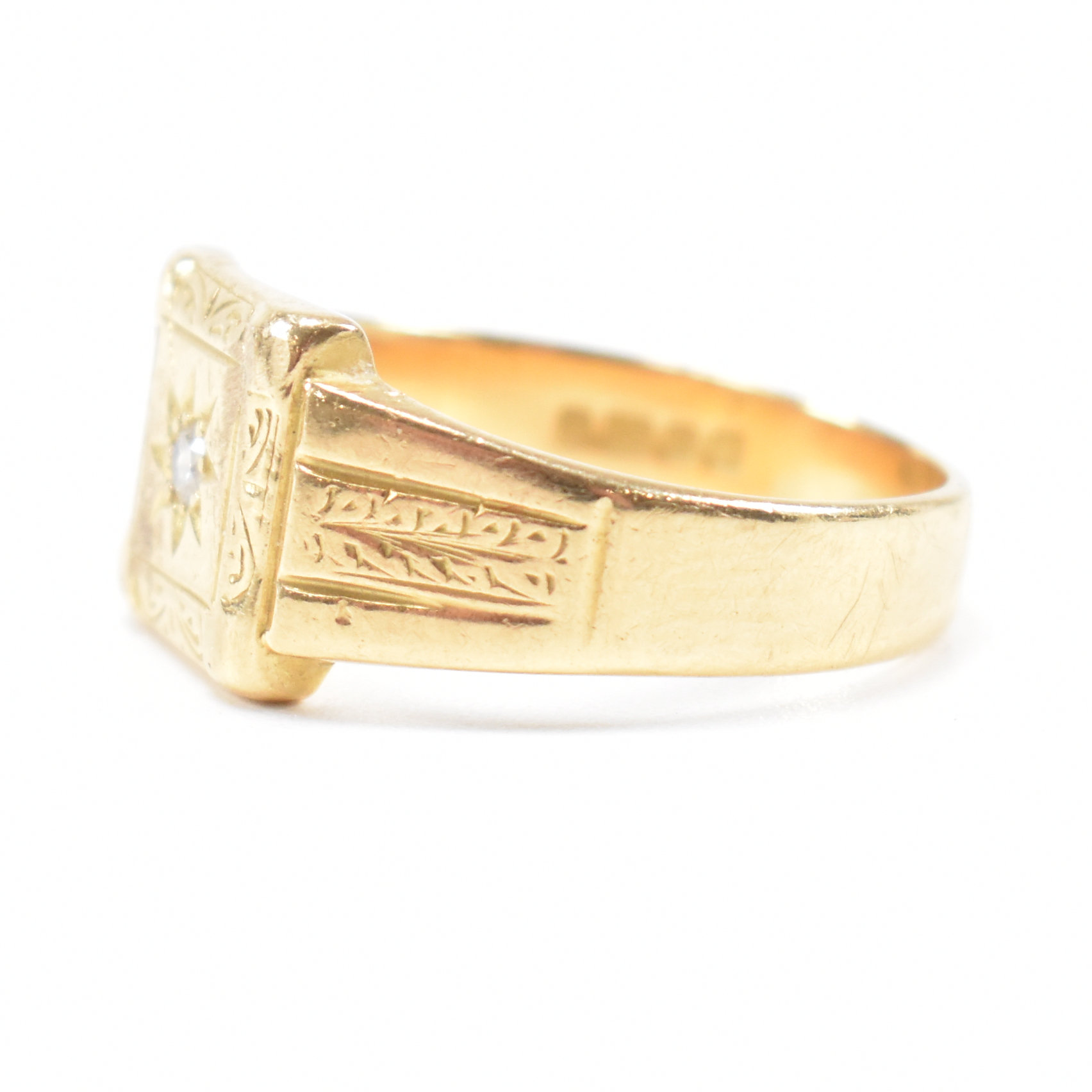 VINTAGE HALLMARKED 18CT GOLD & DIAMOND SIGNET RING - Image 3 of 9