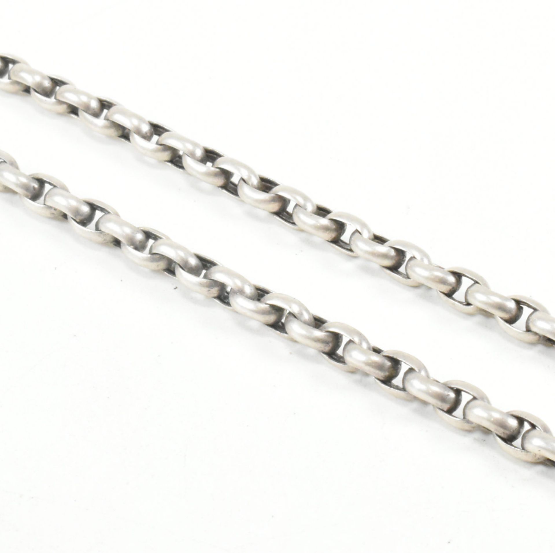 VINTAGE WHITE METAL NECKLACE CHAIN - Image 2 of 5