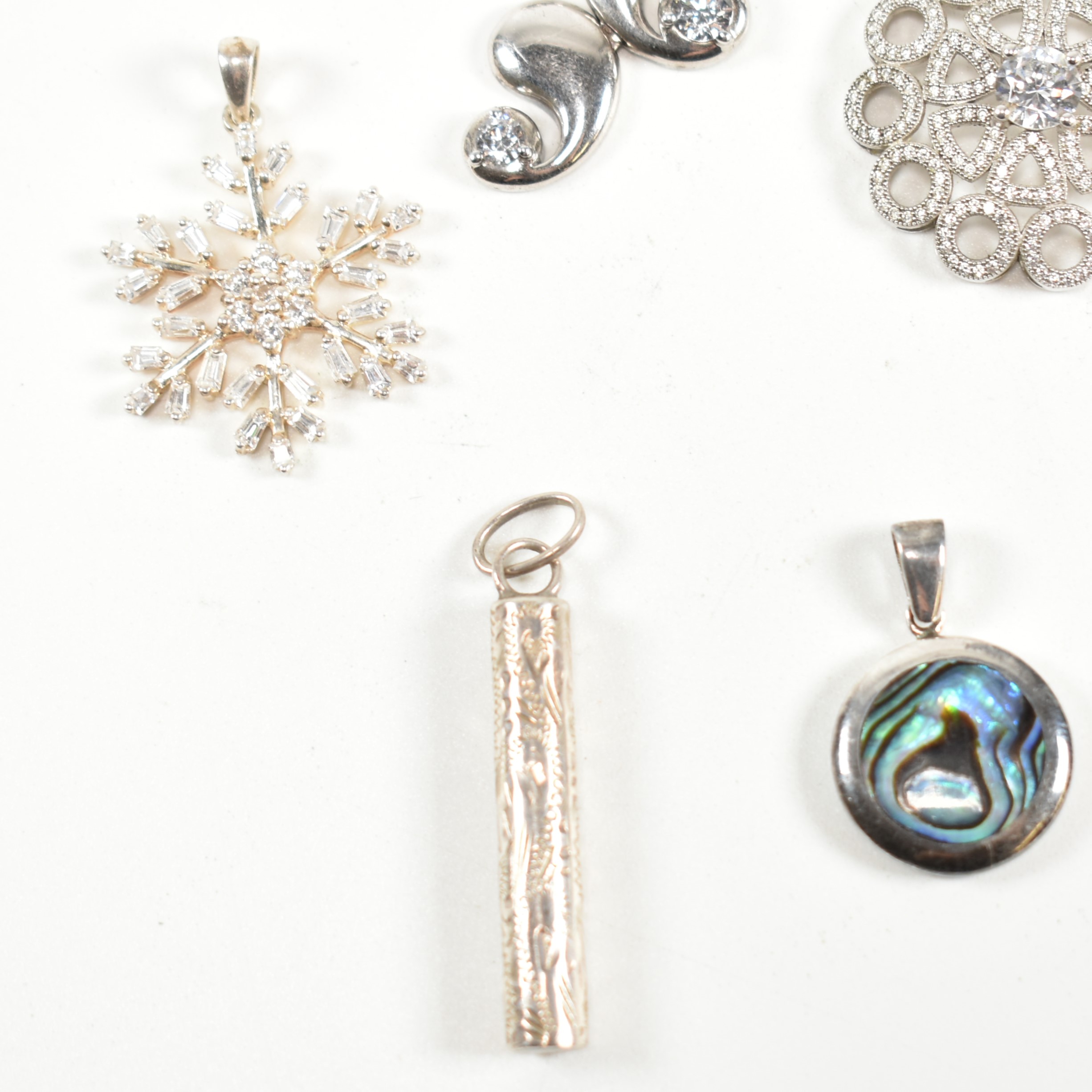 COLLECTION OF 925 SILVER & GEM SET NECKLACE PENDANTS - Image 3 of 7