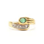 HALLMARKED ITALIAN 18CT GOLD DIAMOND & EMERALD CROSS OVER RING