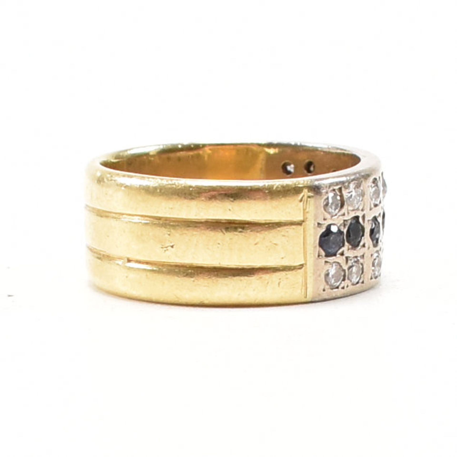 HALLMARKED 18CT BICOLOUR GOLD SAPPHIRE & DIAMOND BAND RING - Image 2 of 6