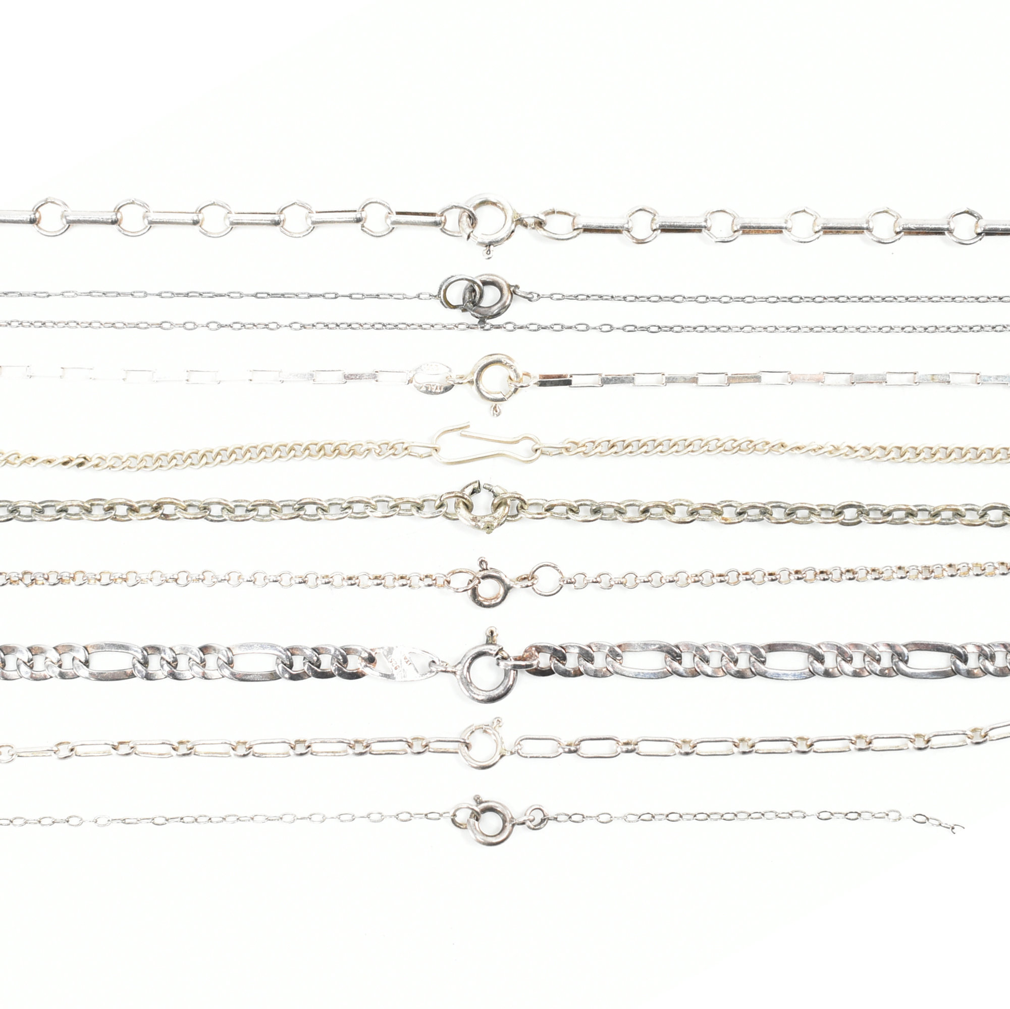 COLLECTION OF ASSORTED SILVER CHAIN NECKLACES & BRACELET - Image 4 of 7