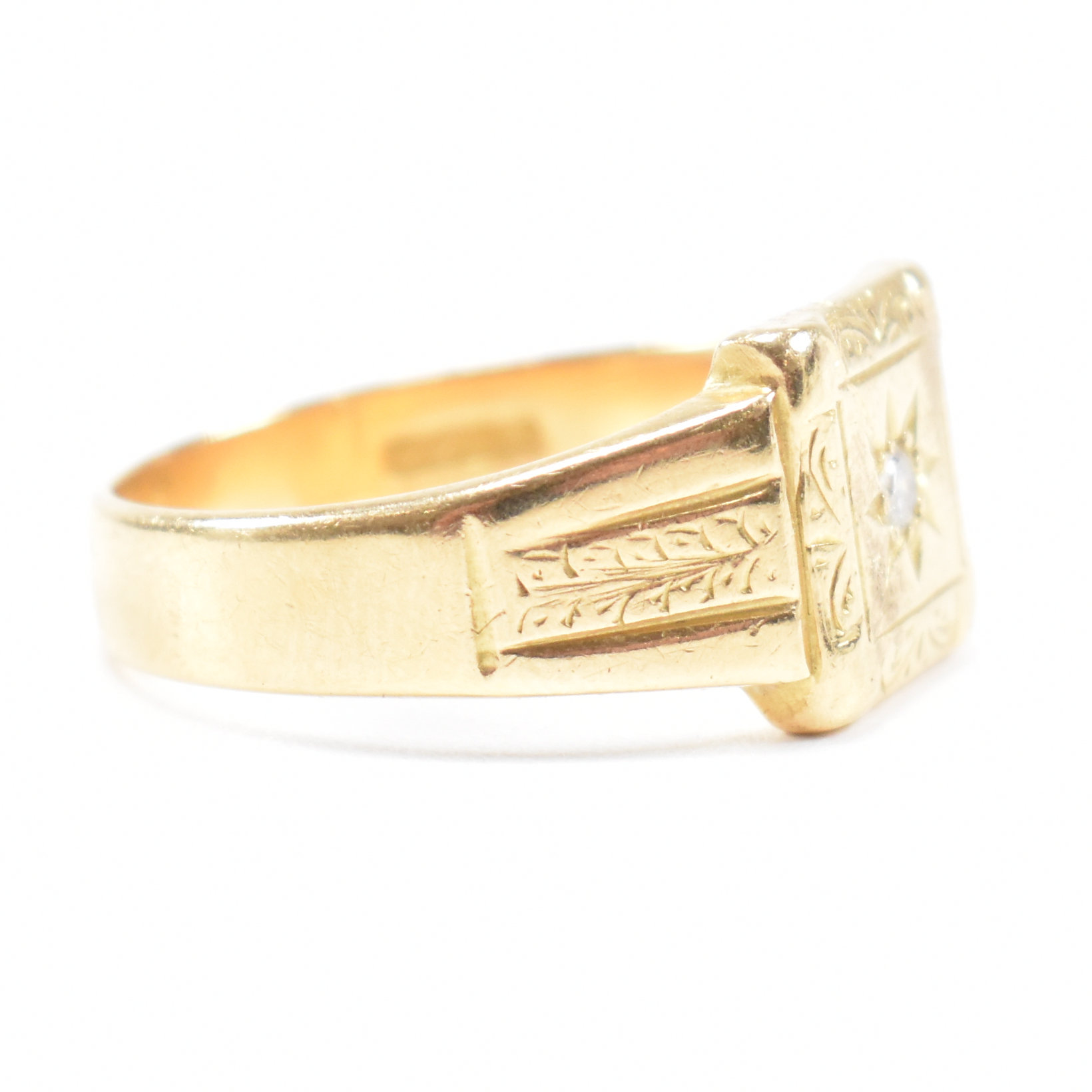 VINTAGE HALLMARKED 18CT GOLD & DIAMOND SIGNET RING - Image 4 of 9