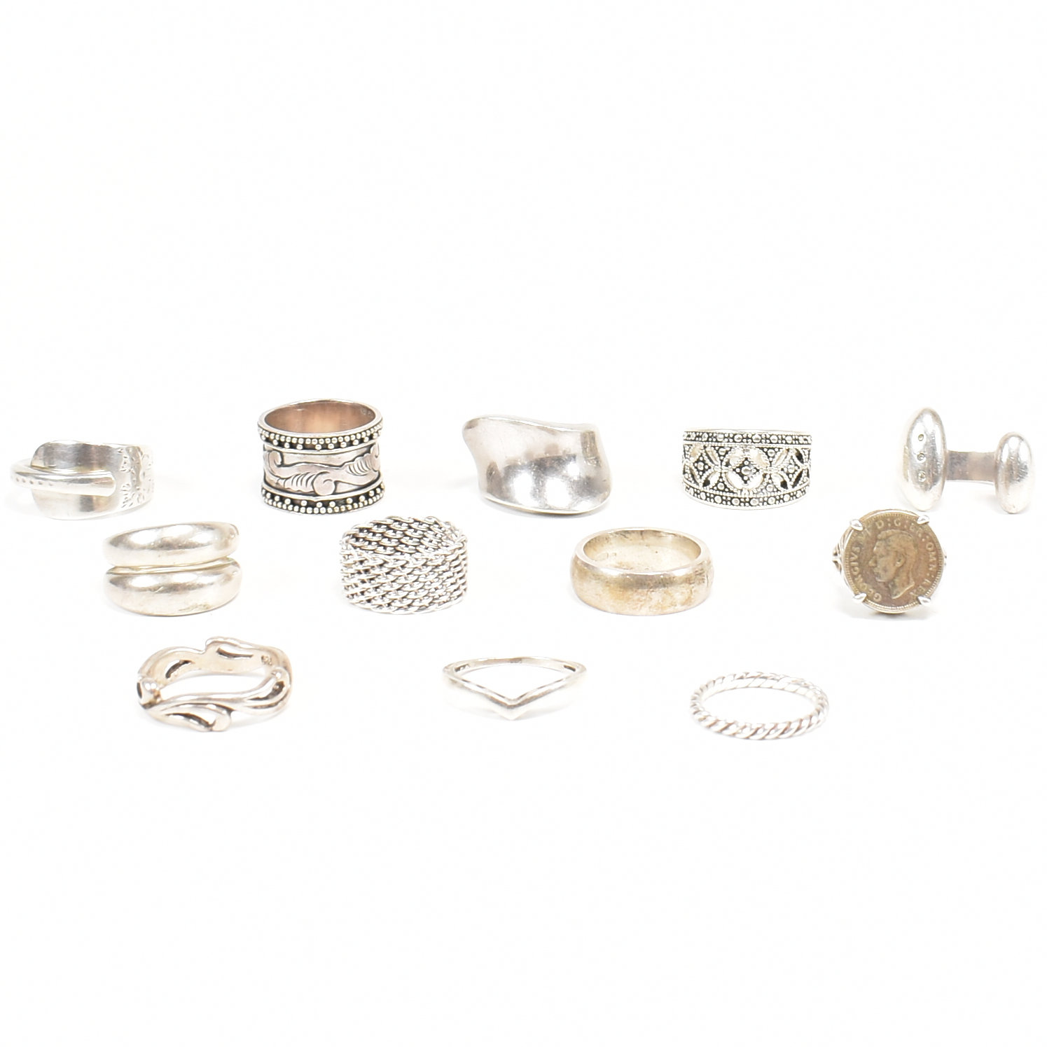COLLECTION OF ASSORTED 925 SILVER RINGS