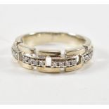 HALLMARKED 9CT WHITE GOLD & DIAMOND RING