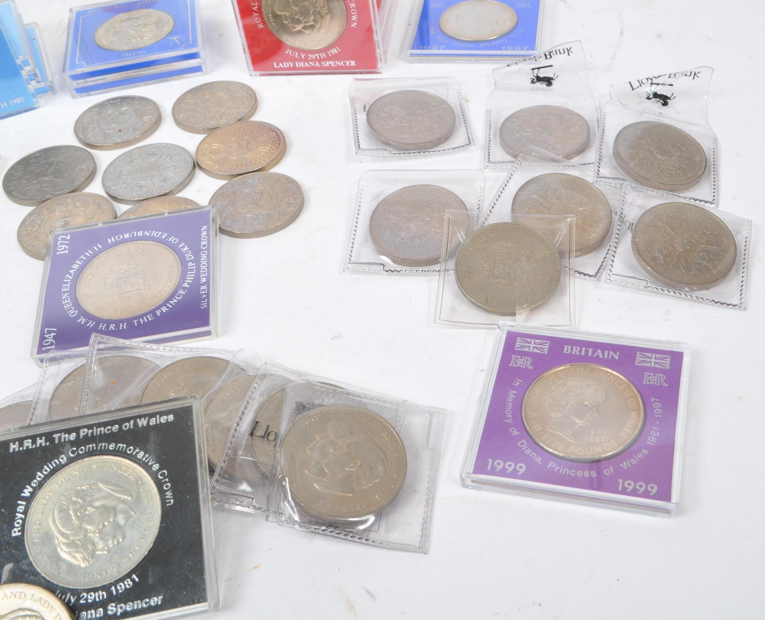 COLLECTION OF 20TH CENTURY BRITISH CURRENCY CROWN COINS - Image 6 of 7