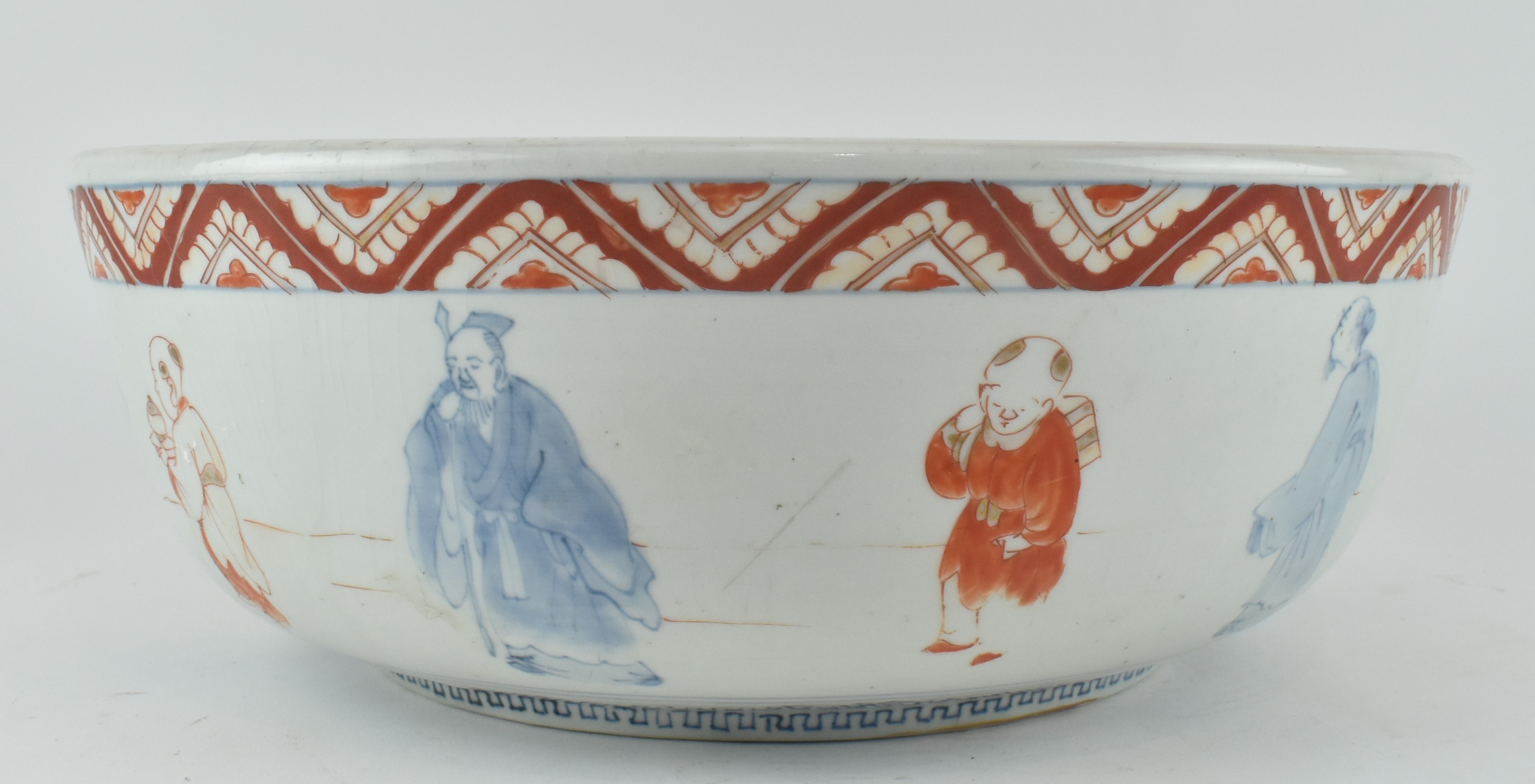 19TH CENTURY JAPANESE CERAMIC BLUE AND RED KO-IMARI BOWL - Image 3 of 8