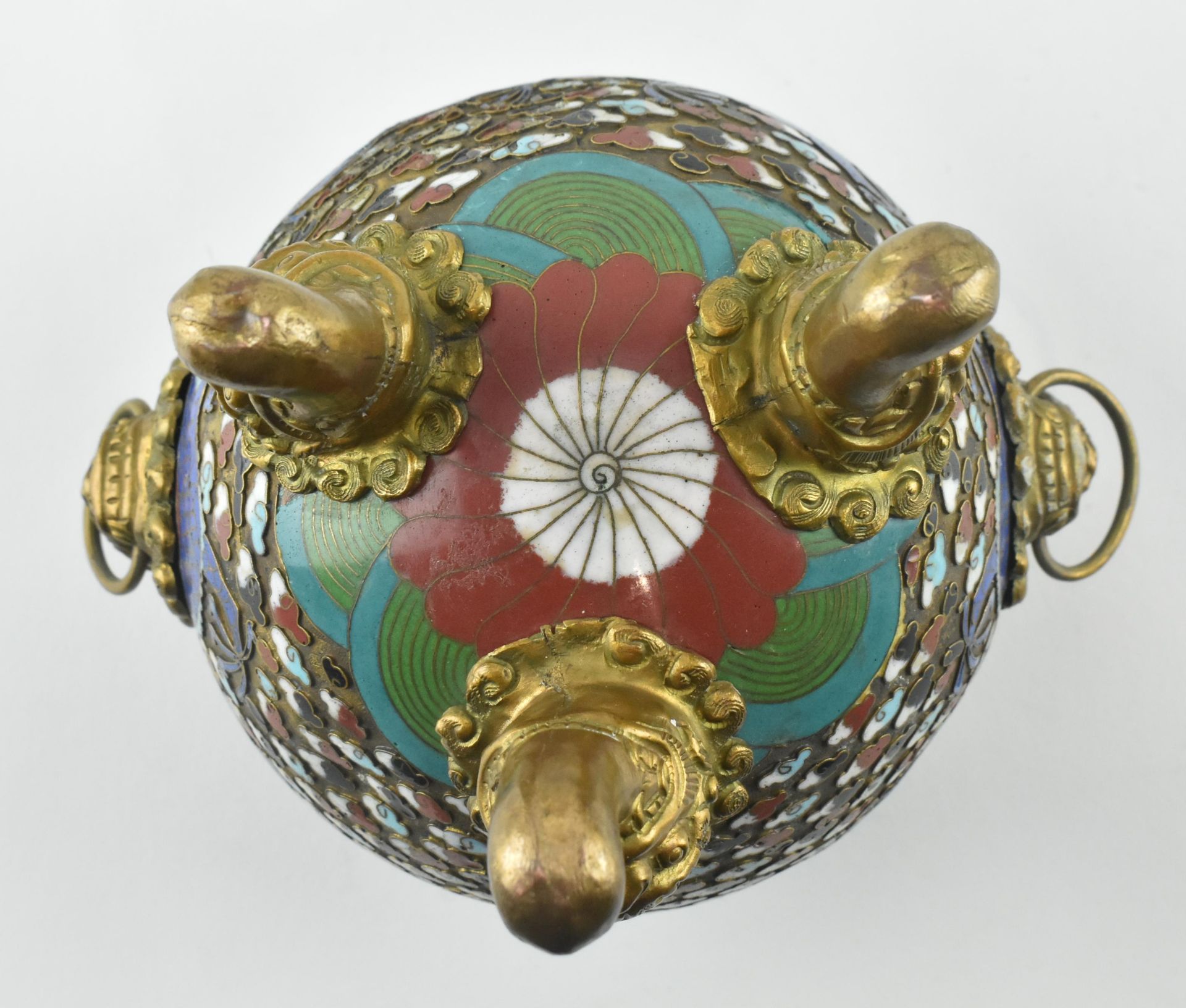 CLOISONNE DRAGON TRIPOD CENSER WITH LID 掐丝珐琅香炉 - Bild 9 aus 9