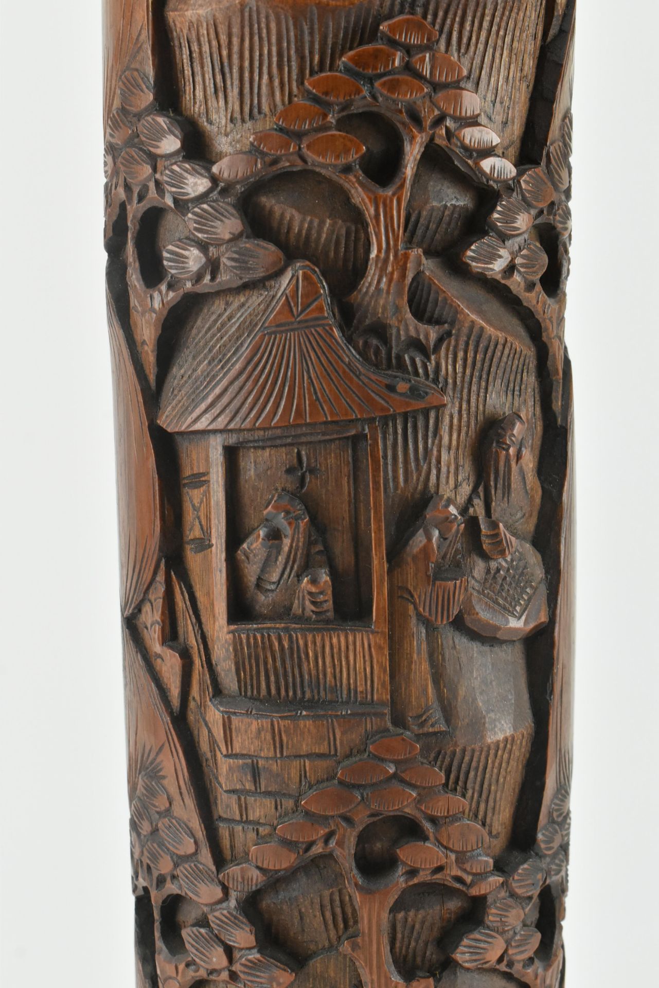 BAMBOO CARVED SEVEN SAGES IN BAMBOO GROVE BRUSH HOLDER - Image 3 of 7