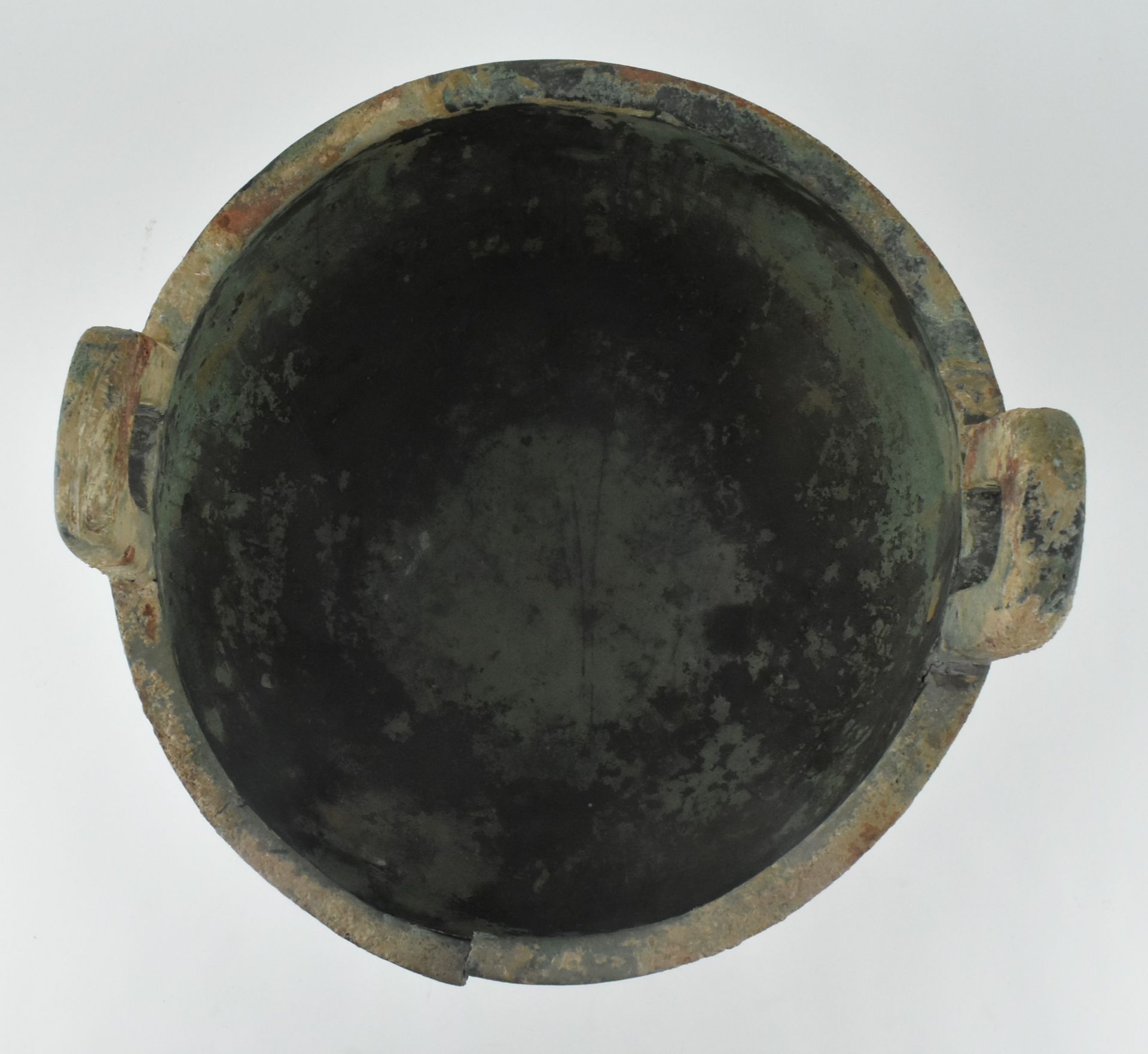 WESTERN ZHOU "RING MOTIF" BRONZE DING TRIPOD VESSEL 西周青铜鼎 - Image 8 of 10