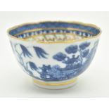 19TH CENTURY CHINESE GILT BLUE AND WHITE BOWL 清 青花山水碗