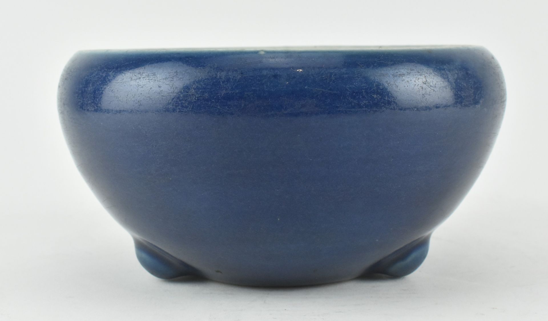 QING DYNASTY BLUE GLAZED MONOCHROME CENSER 清 霁蓝釉香炉笔洗