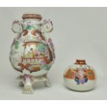 TWO MEIJI PERIOD IMARI CERAMIC VASES 明治伊万里花瓶