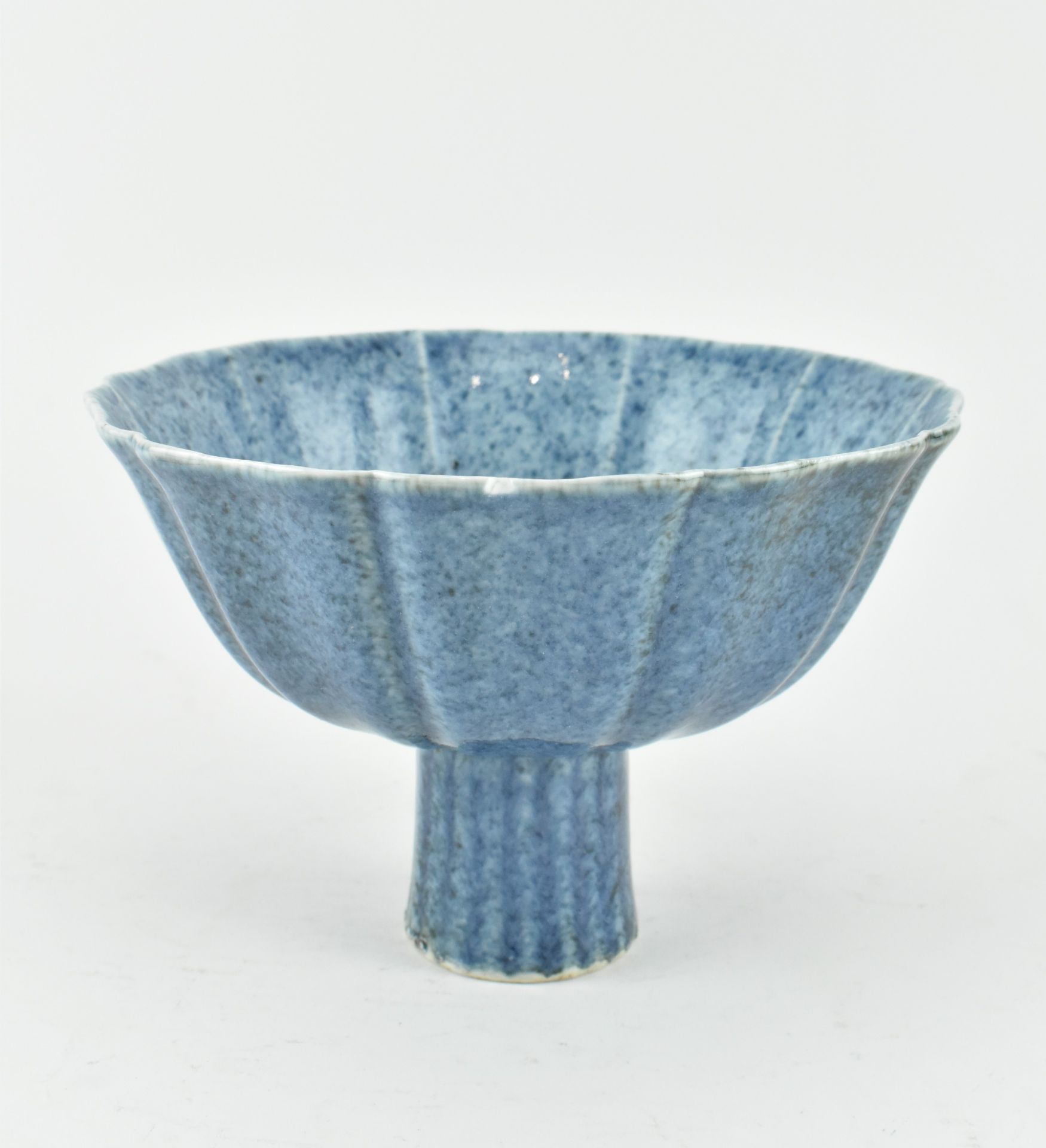 POWDER-BLUE LOTUS RIM STEM BOWL, MING MARKED 宣德款 莲花高脚杯