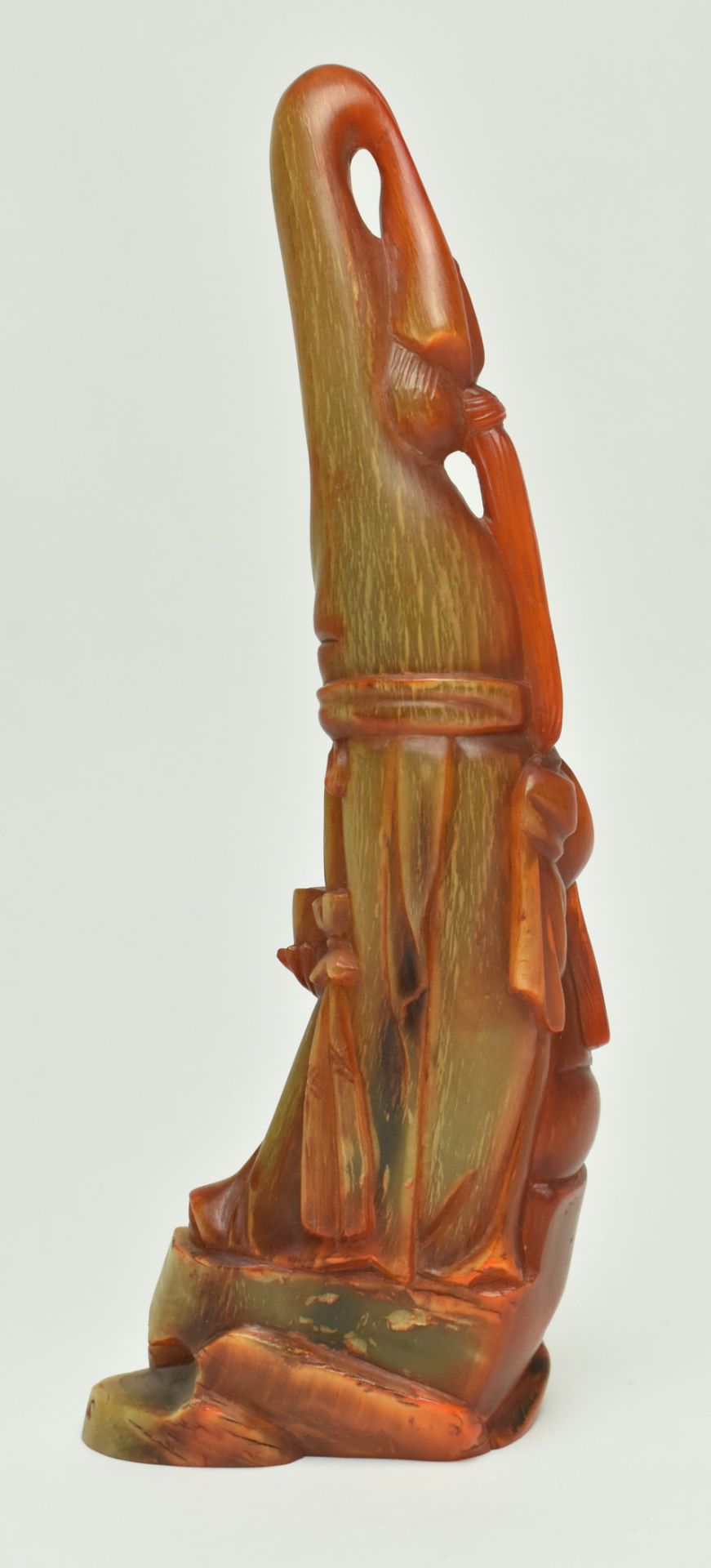 HAND CARVED BUFFALO HORN FIGURINE 牛角人物雕刻 - Image 5 of 7