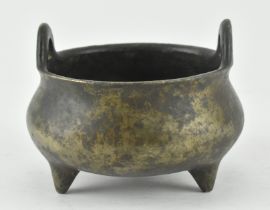 BRONZE TRIPOD CENSER, XUANDE MARK 清 宣德款琴炉