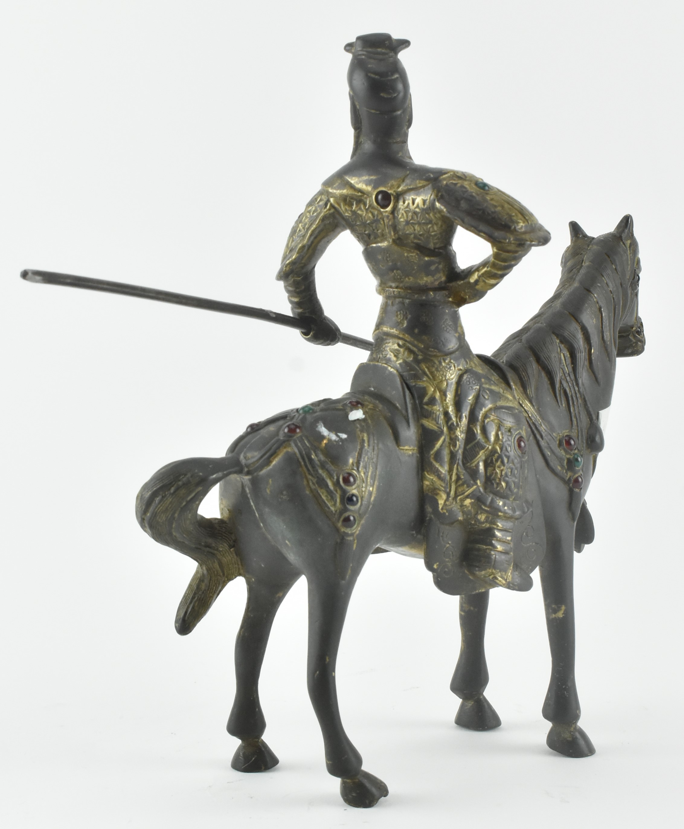 BRONZE FIGURINE OF A WARRIOR ON HORSEBACK 关公和赤兔马铜像 - Image 3 of 6