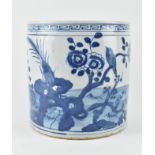 19TH CENTURY BLUE AND WHITE BRUSH POT "BI TONG" 清 花鸟笔筒