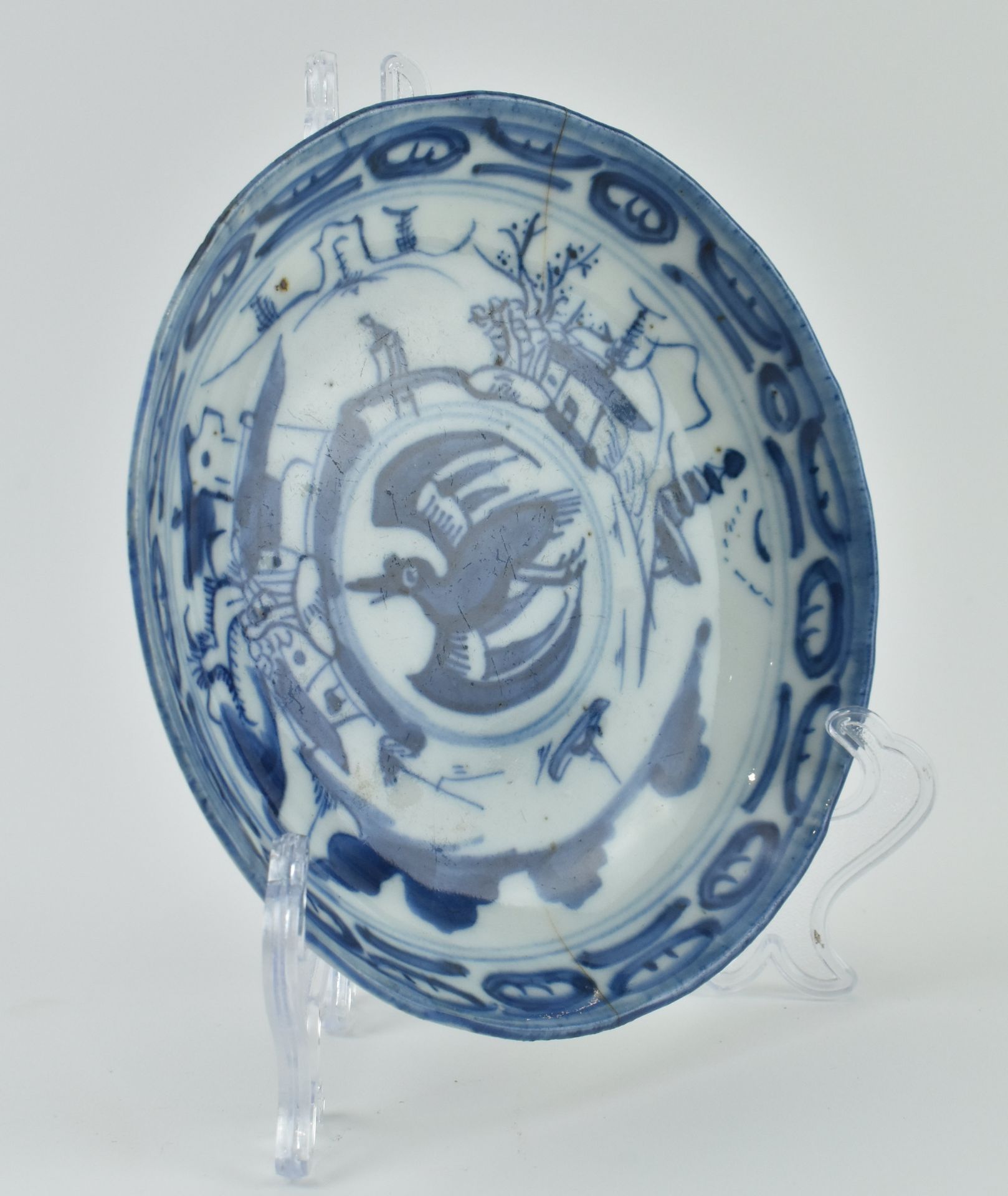 QING DAOGUANG BLUE AND WHITE PLATE 清 道光 青花山水盘 - Bild 3 aus 8