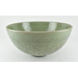 LARGE LONGQUAN CELADON BOWL 龙泉青釉大碗