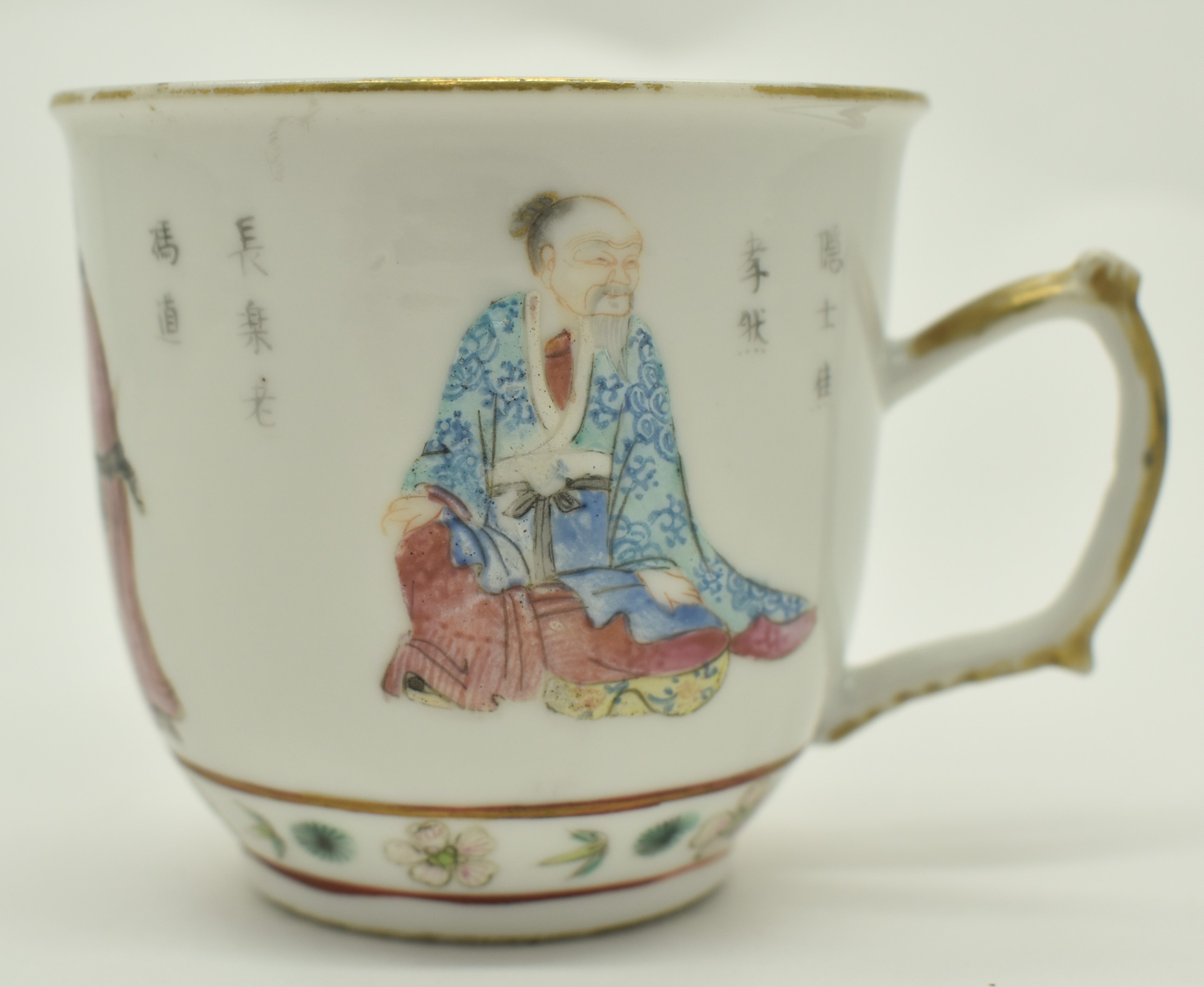 FAMILLE ROSE WU SHUANG PU CUP WITH HANDLE 道光粉彩无双谱人物杯 - Image 2 of 13