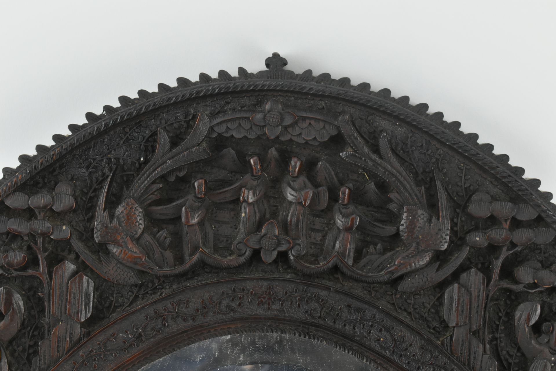 CHINESE WOODEN CARVED WALL MIRROR 民国 木框镜子 - Image 2 of 6