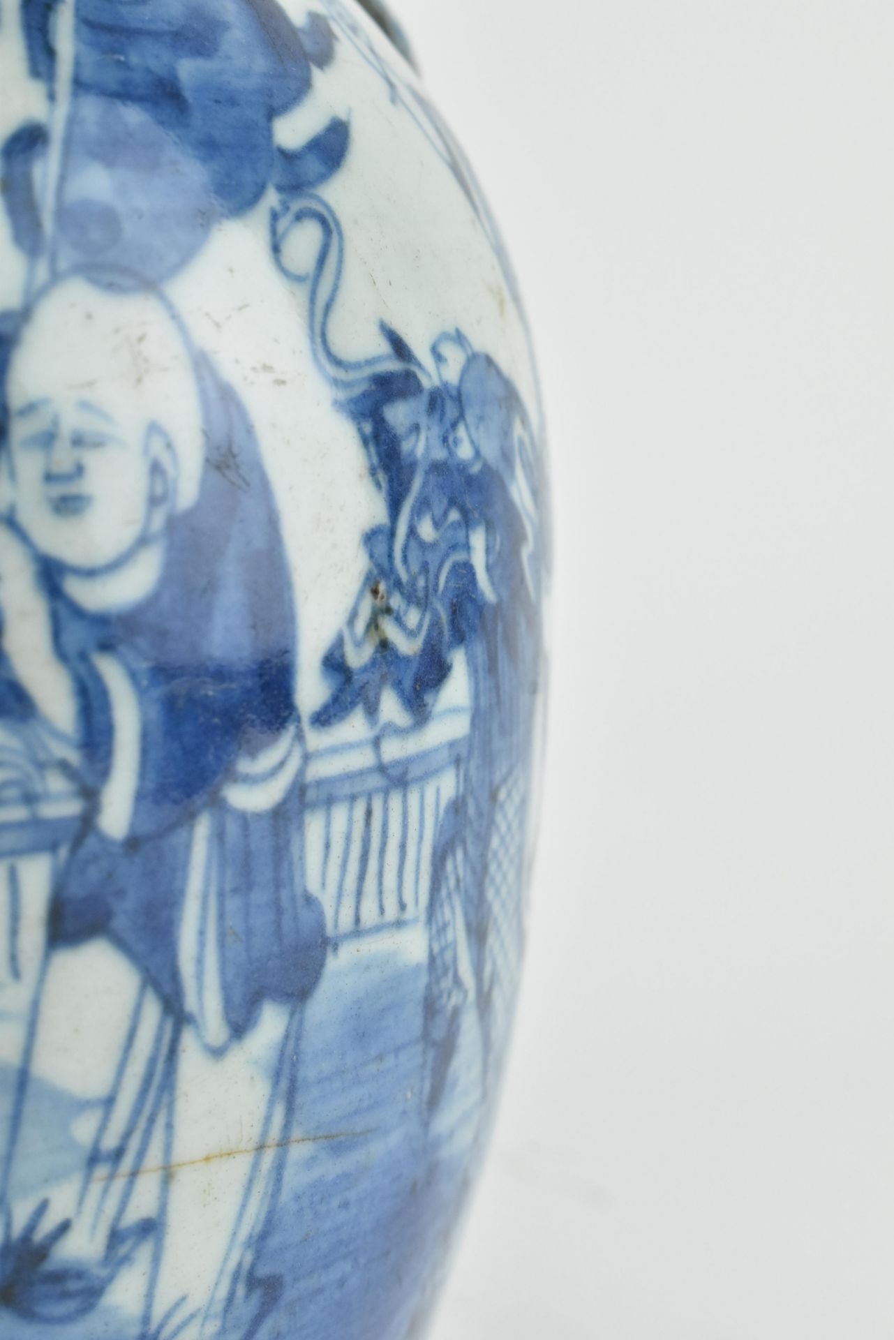 QING DYNASTY BLUE AND WHITE WINE POT JUG 清 麒麟送子 酒瓶 - Image 3 of 7