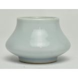 CELADON GLAZED WATER POT, QIANGLONG MARK 乾隆青釉水丞