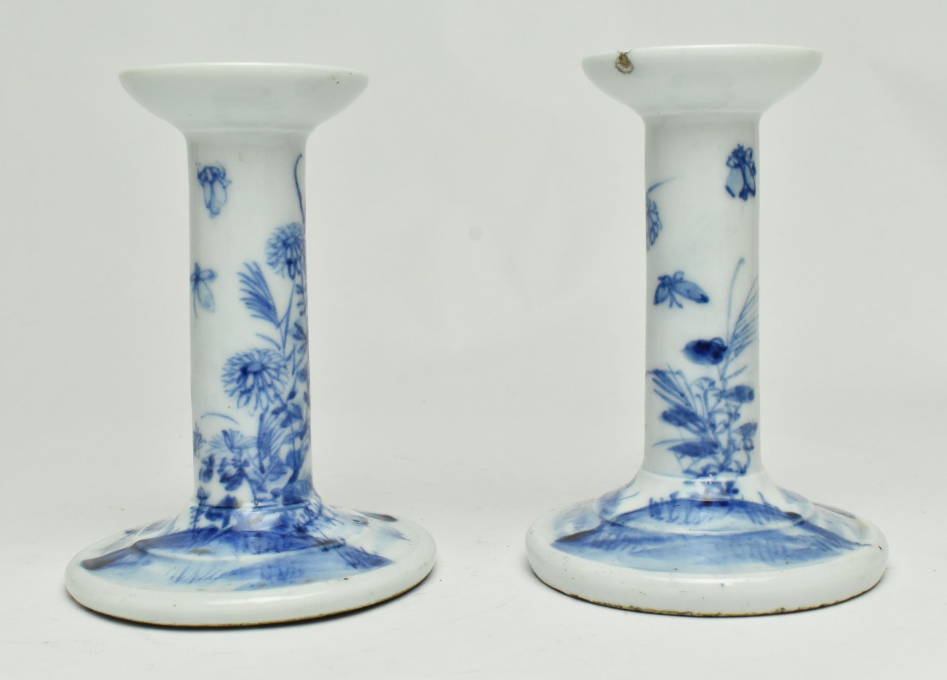 PAIR OF REPUBLIC BLUE AND WHITE CANDLE STICKS 民国青花烛台一对 - Image 2 of 7