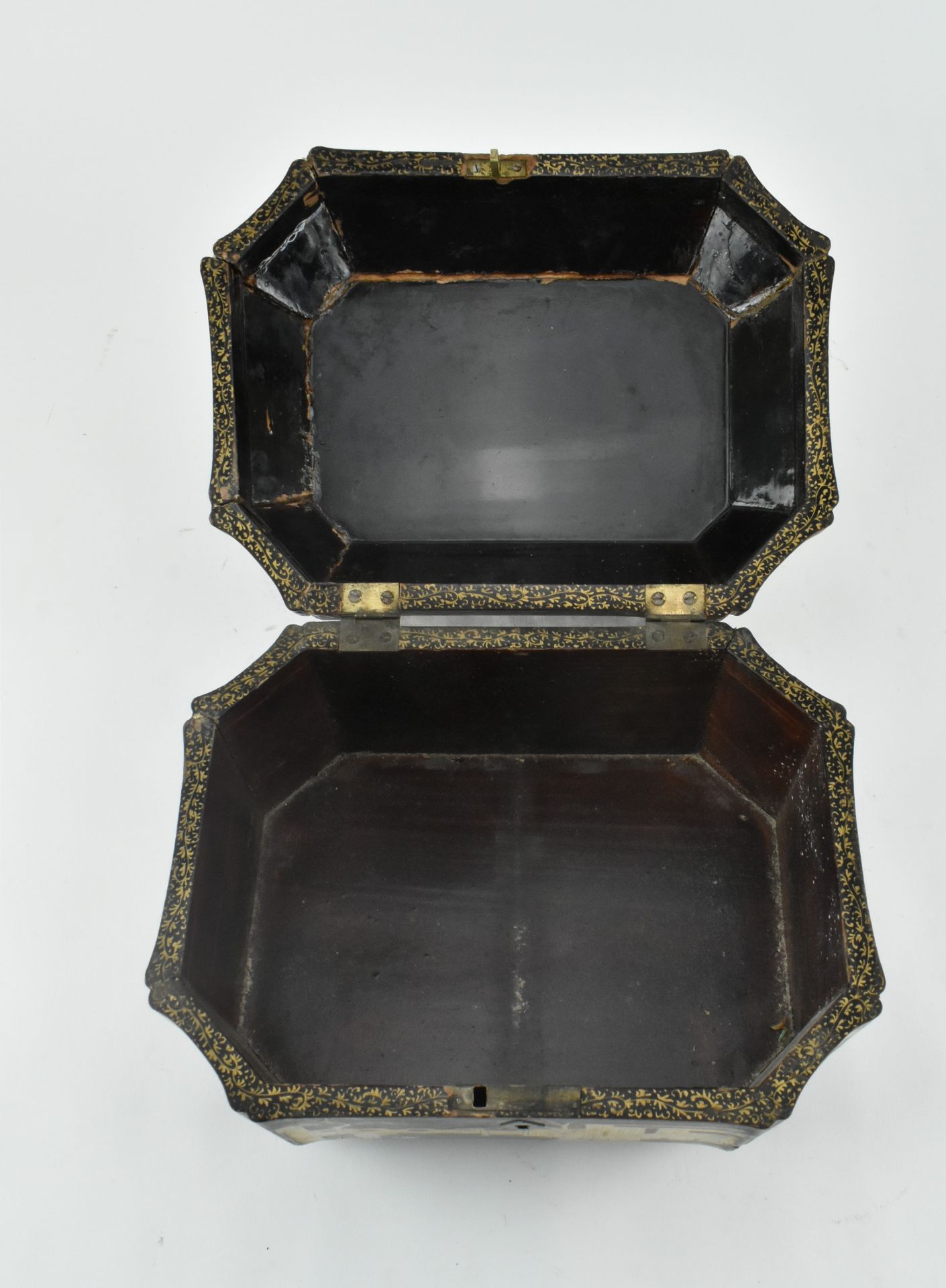 QING DYNASTY LACQUERED TEA CADDY BOX 清 茶盒 - Image 8 of 9