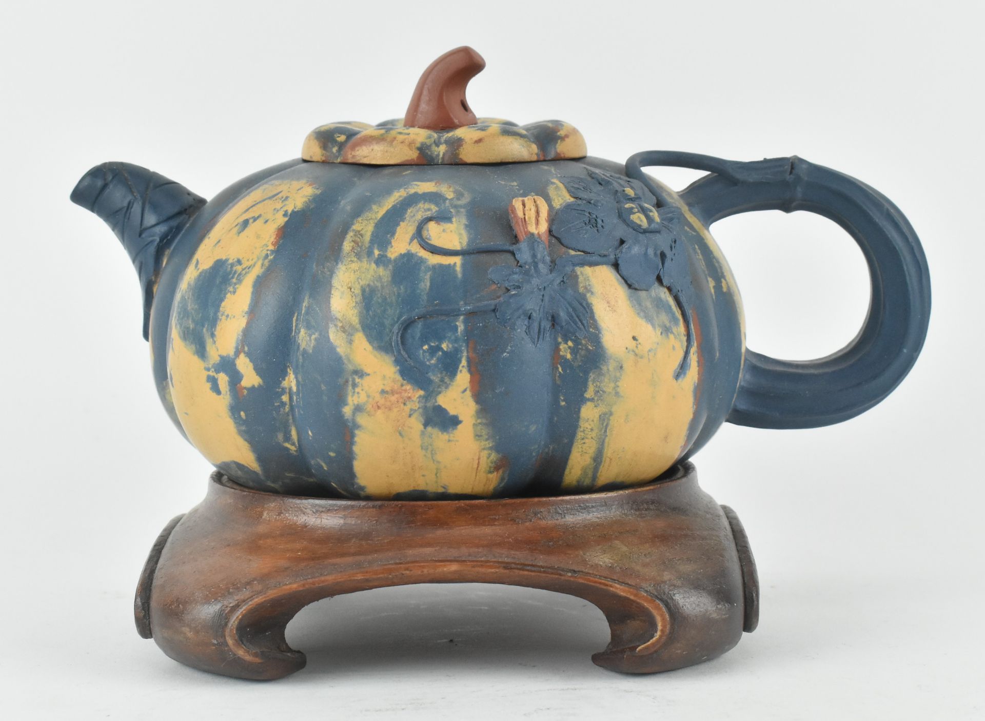 CHINESE YIXING "PUMPKIN" ZISHA TEAPOT 手绘紫砂南瓜壶