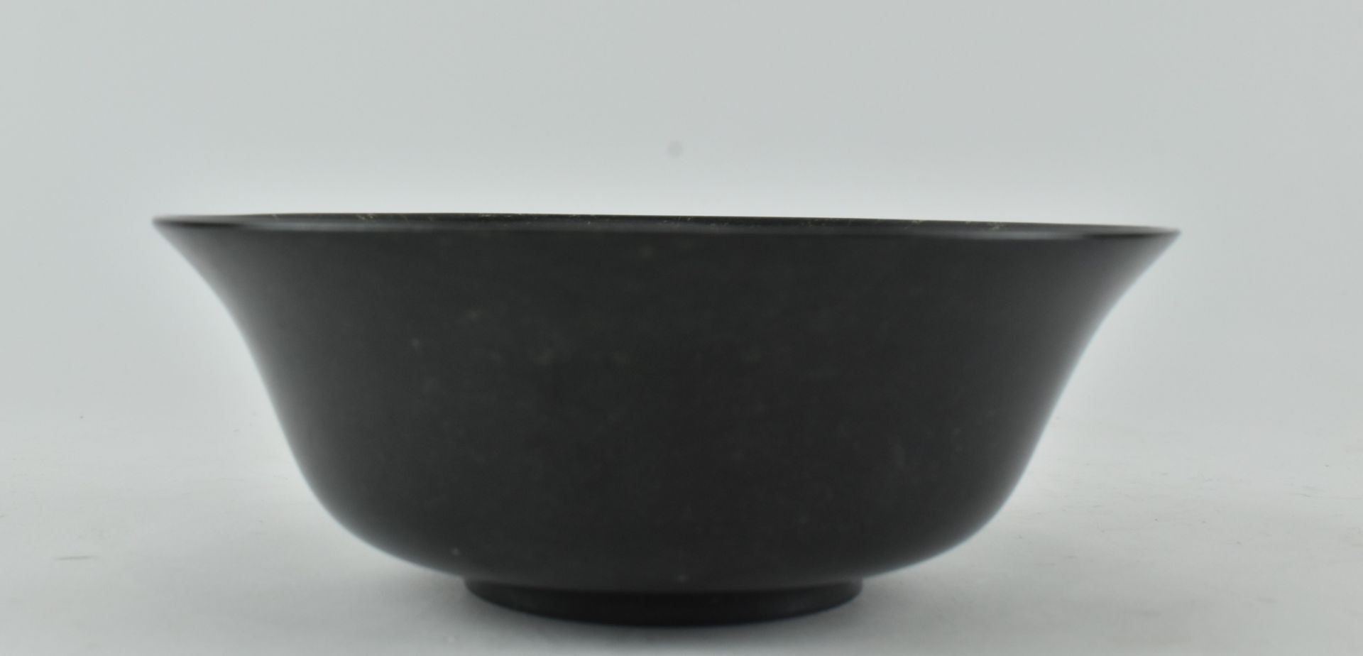 REPUBLIC PERIOD MOSS JADE BOWL 民国玉碗 - Bild 2 aus 6