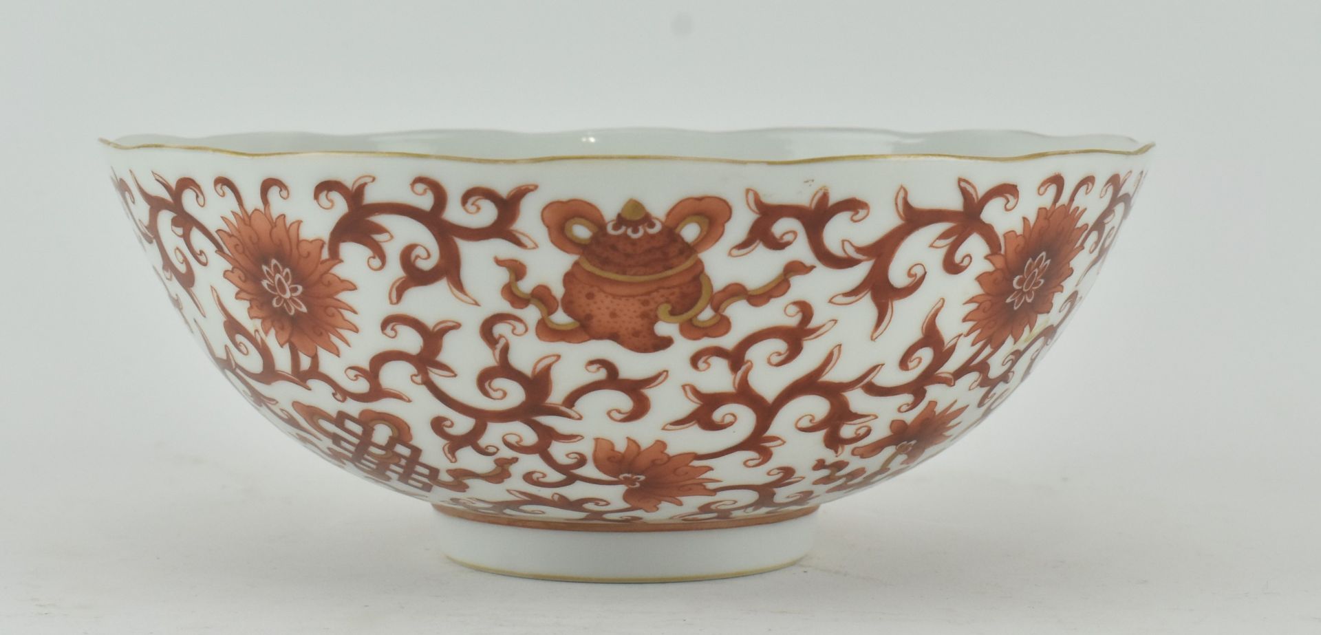 DAOGUANG IRON RED WUFU FIVE BATS BOWL 道光 矾红描金缠枝莲纹碗