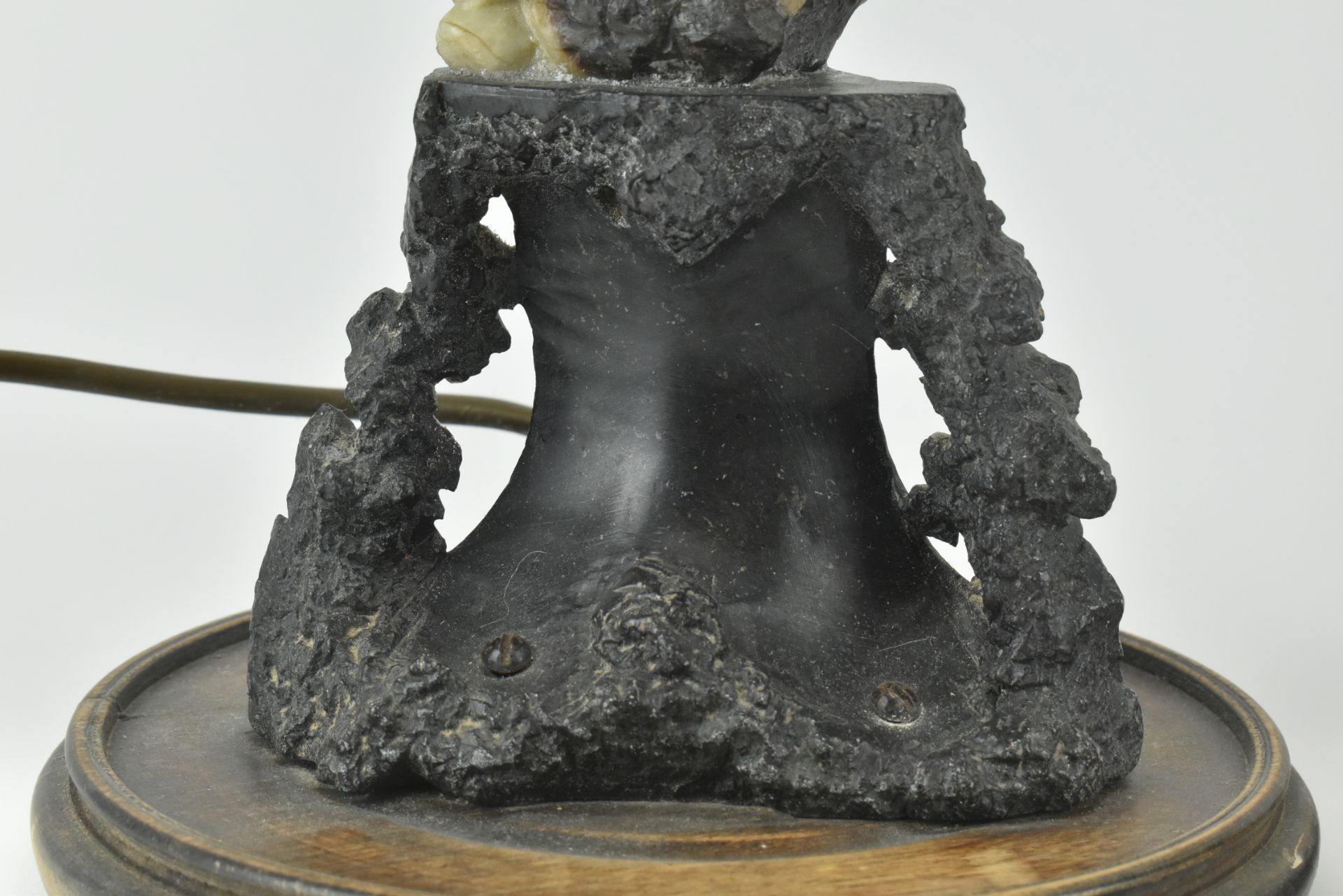 PAIR OF SOAPSTONE HAND CARVED SHOU LAO LAMP BASES 石雕寿星烛台 - Bild 3 aus 5