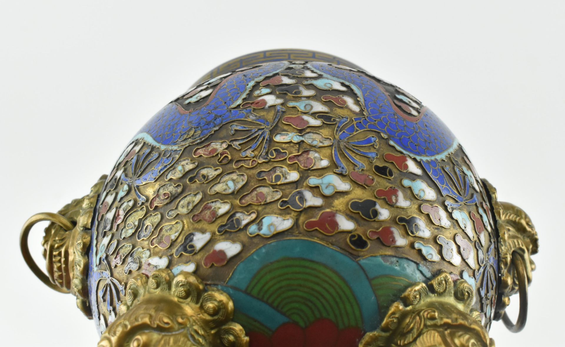 CLOISONNE DRAGON TRIPOD CENSER WITH LID 掐丝珐琅香炉 - Image 8 of 9