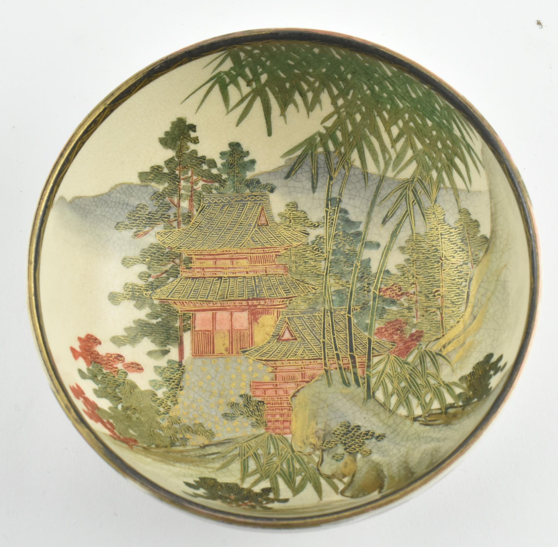 TWO JAPANESE SATSUMA BOWLS 日本萨摩碗两只 - Bild 8 aus 10