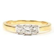 HALLMARKED 18CT GOLD & DIAMOND THREE STONE RING