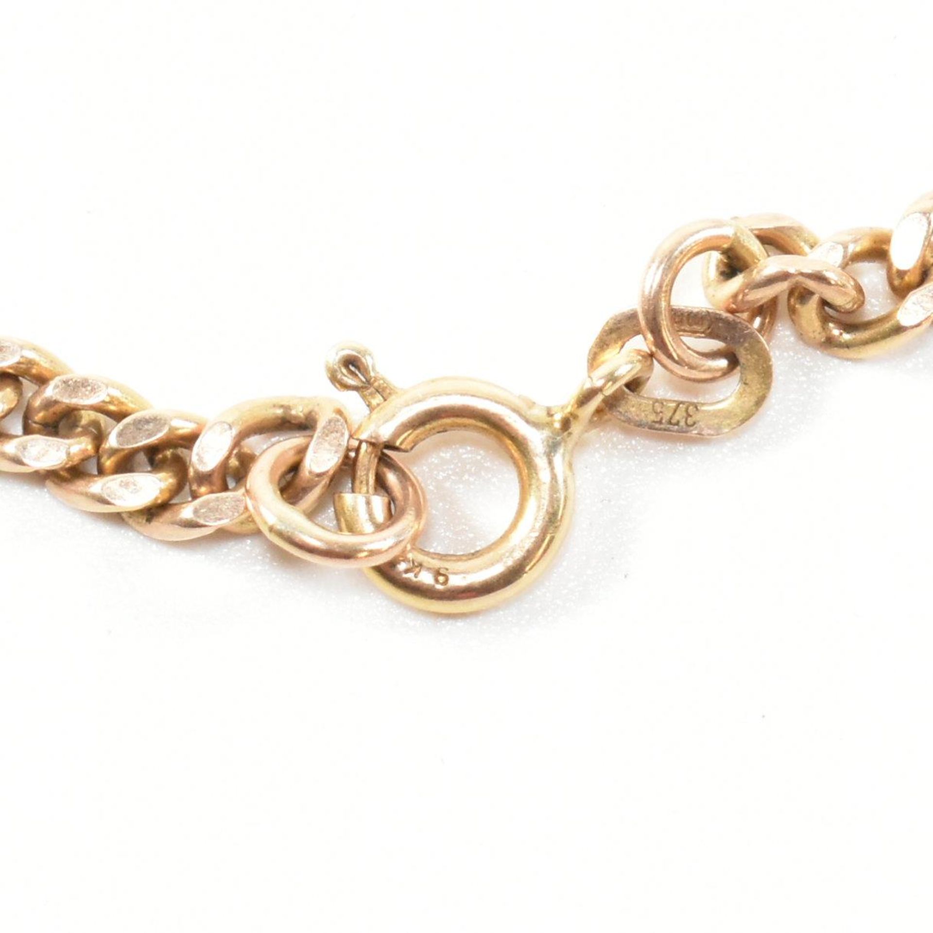 HALLMARKED 9CT GOLD CURB LINK CHAIN NECKLACE - Image 4 of 6