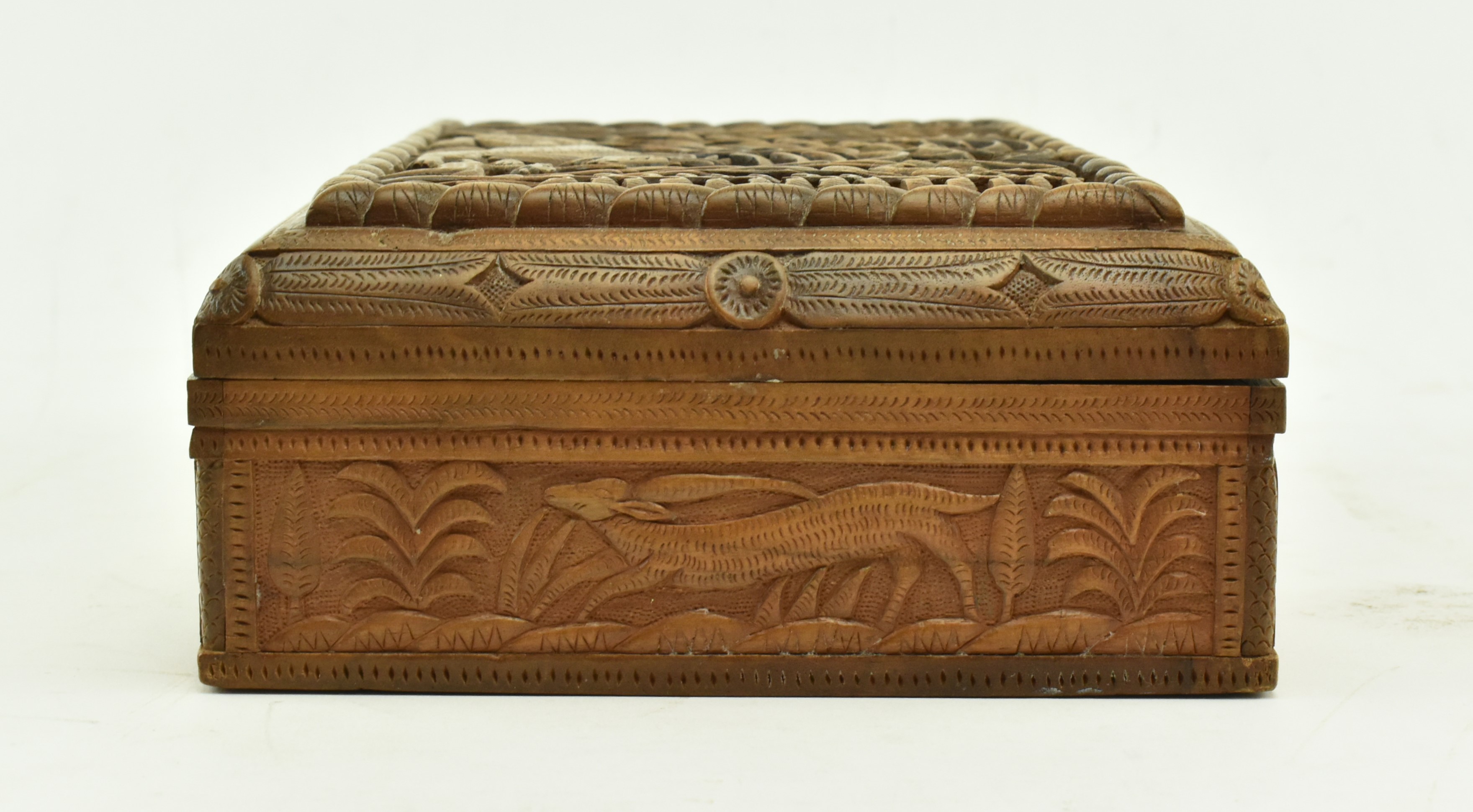 TWO HAND CARVED WOODEN BOXES - Image 5 of 10