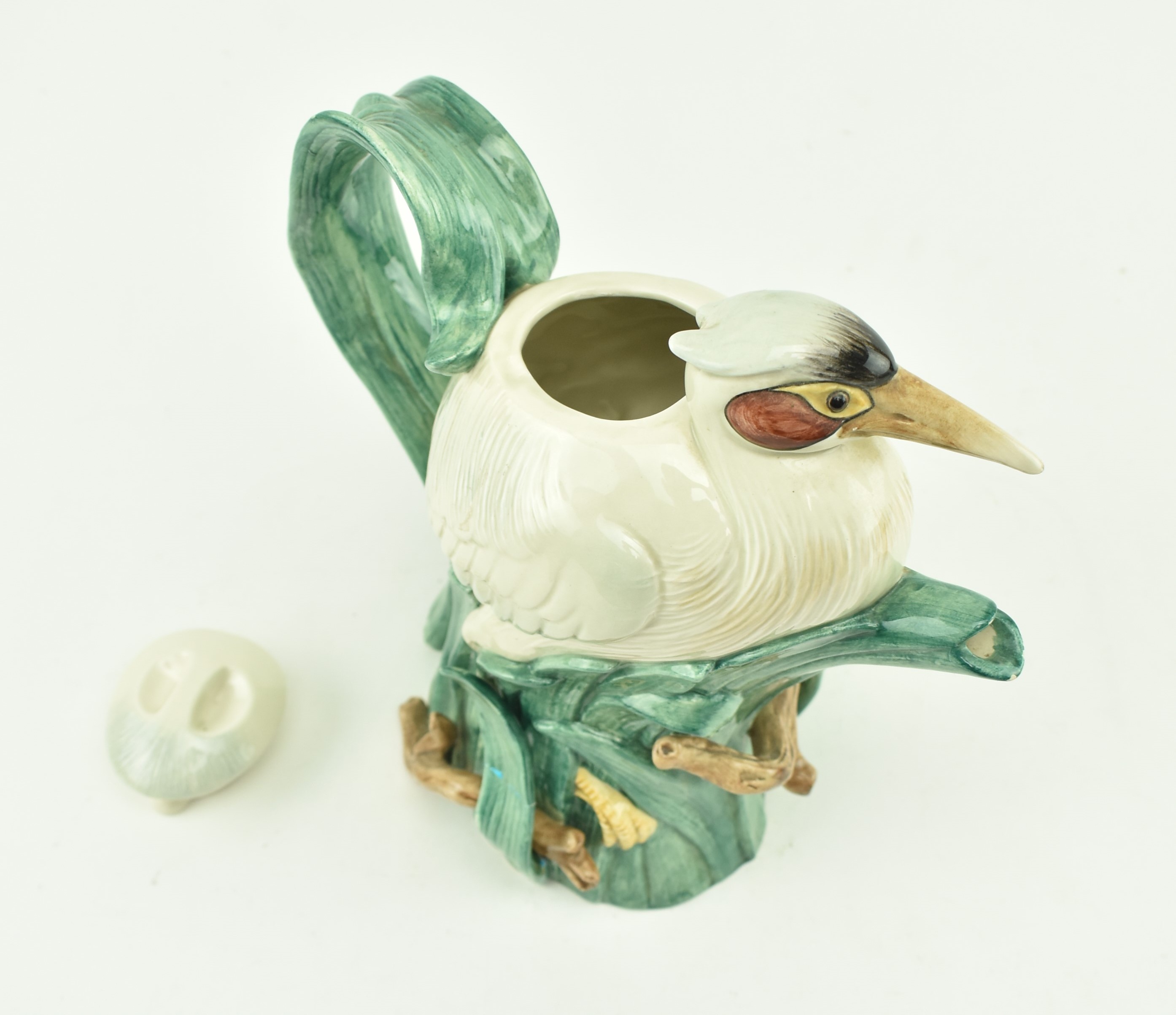 VINTAGE FITZ & FLOYD CERAMIC TEAPOT IN THE SHAPE OF A HERON - Image 2 of 6