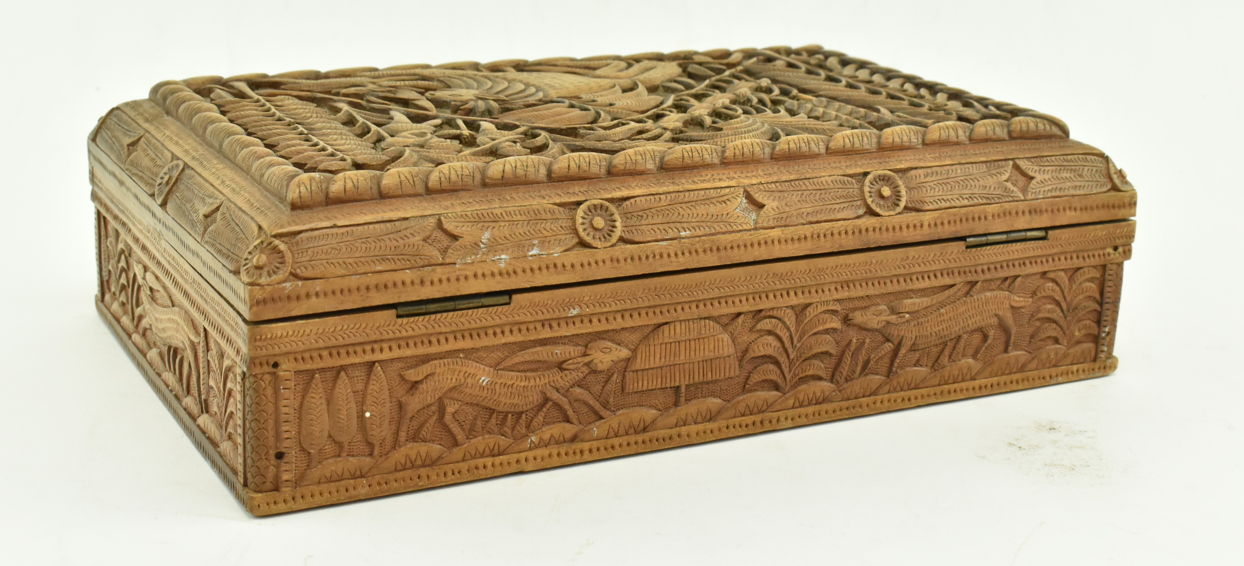 TWO HAND CARVED WOODEN BOXES - Image 4 of 10
